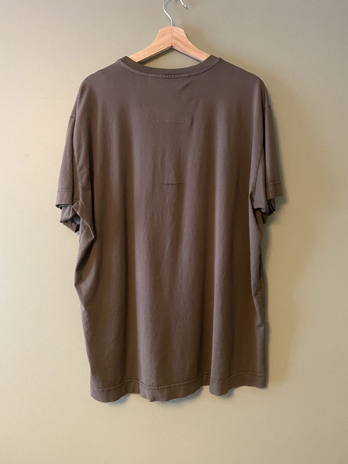 Chito × Givenchy Givenchy Chito shirt Size US M / EU 48-50 / 2 - 2 Thumbnail