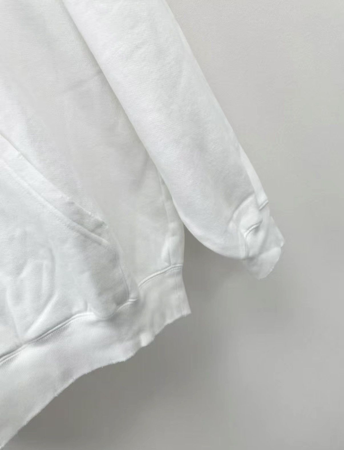 Balenciaga Balenciaga Oversized Hoodie with Letter & Heart Logo J30 Size US L / EU 52-54 / 3 - 2 Thumbnail