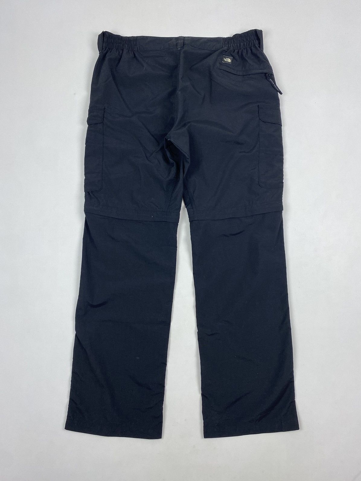 The North Face The North Face 2 in 1 Black Nylon Transformer Cargo Pants Size 34" / US 12 / IT 48 - 8 Thumbnail