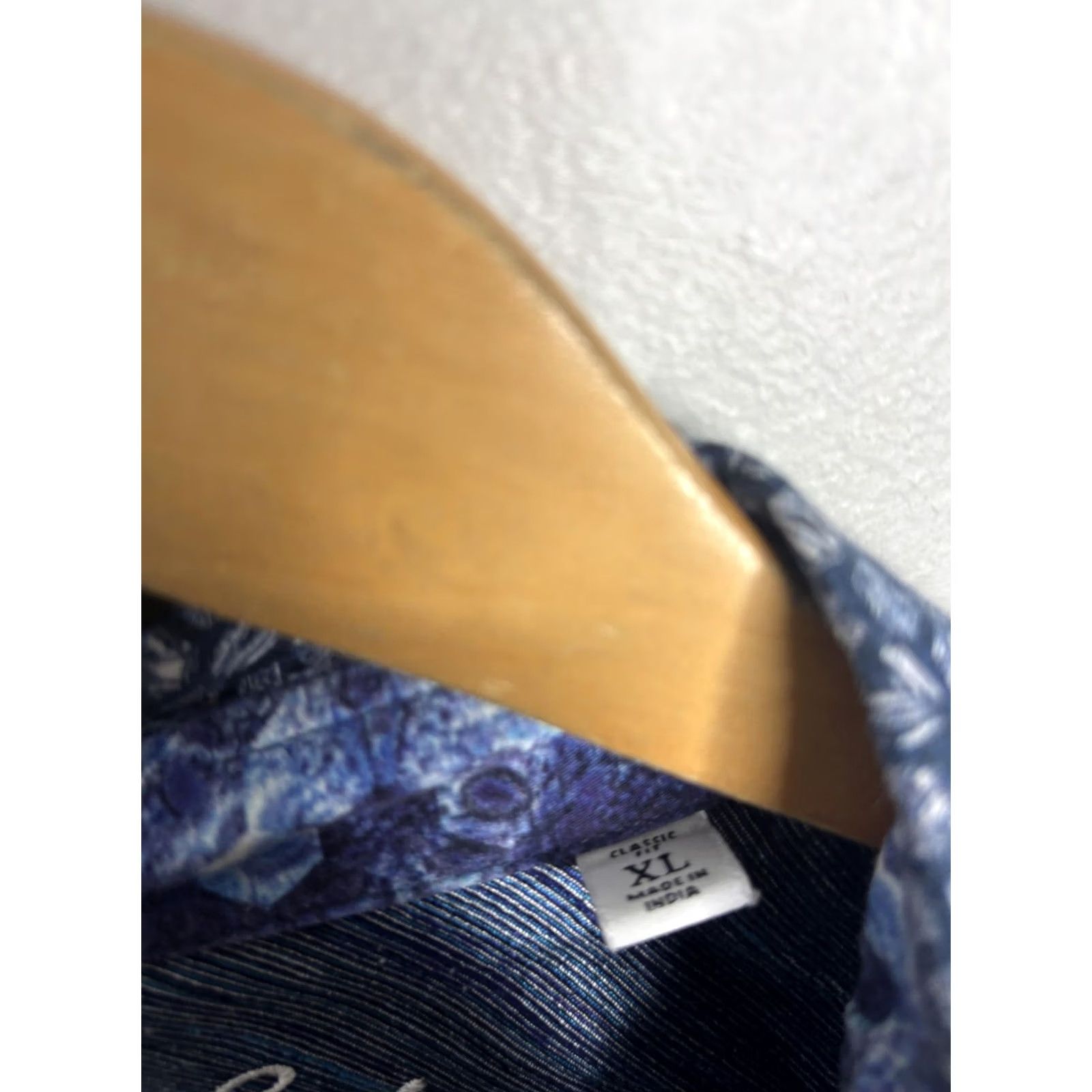 Robert Graham Robert Graham Shirt Mens XL Blue Geometric Pattern Button-Down Long Sleeve Classic Fit Size US XL / EU 56 / 4 - 4 Thumbnail