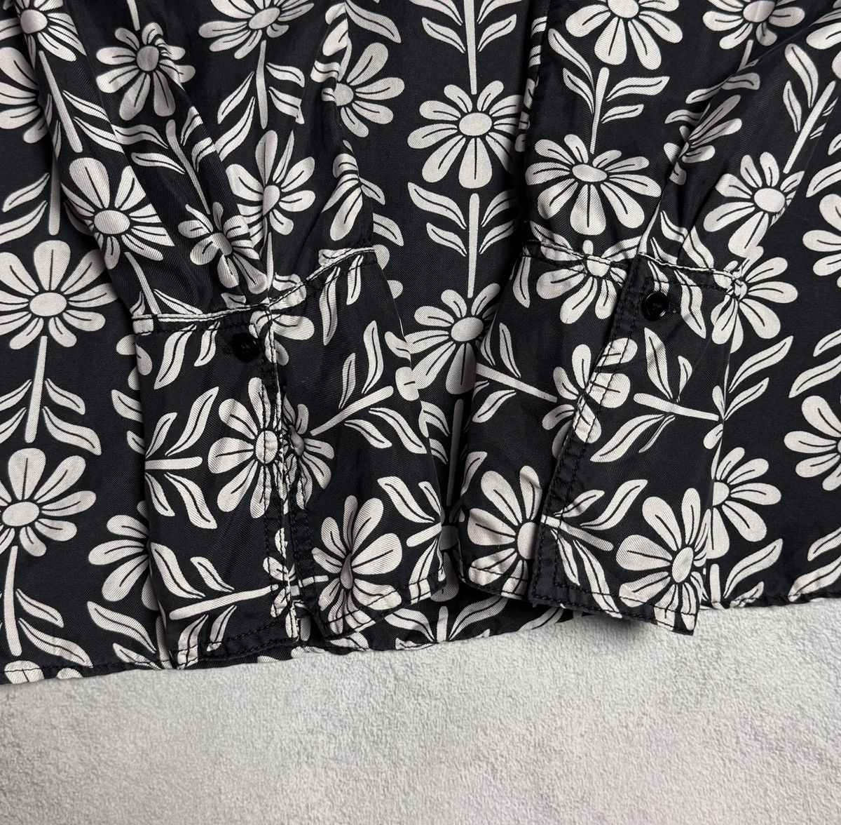 Sandro Sandro Harriet Floral Print Silk Button Up Shirt Blouse sz 1 Size S / US 4 / IT 40 - 8 Thumbnail