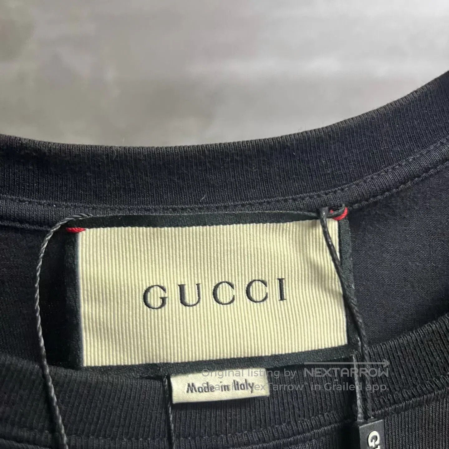 Gucci Guicci Black logo-print round-neck short-sleeve T-shirt| Size US S / EU 44-46 / 1 - 2 Thumbnail