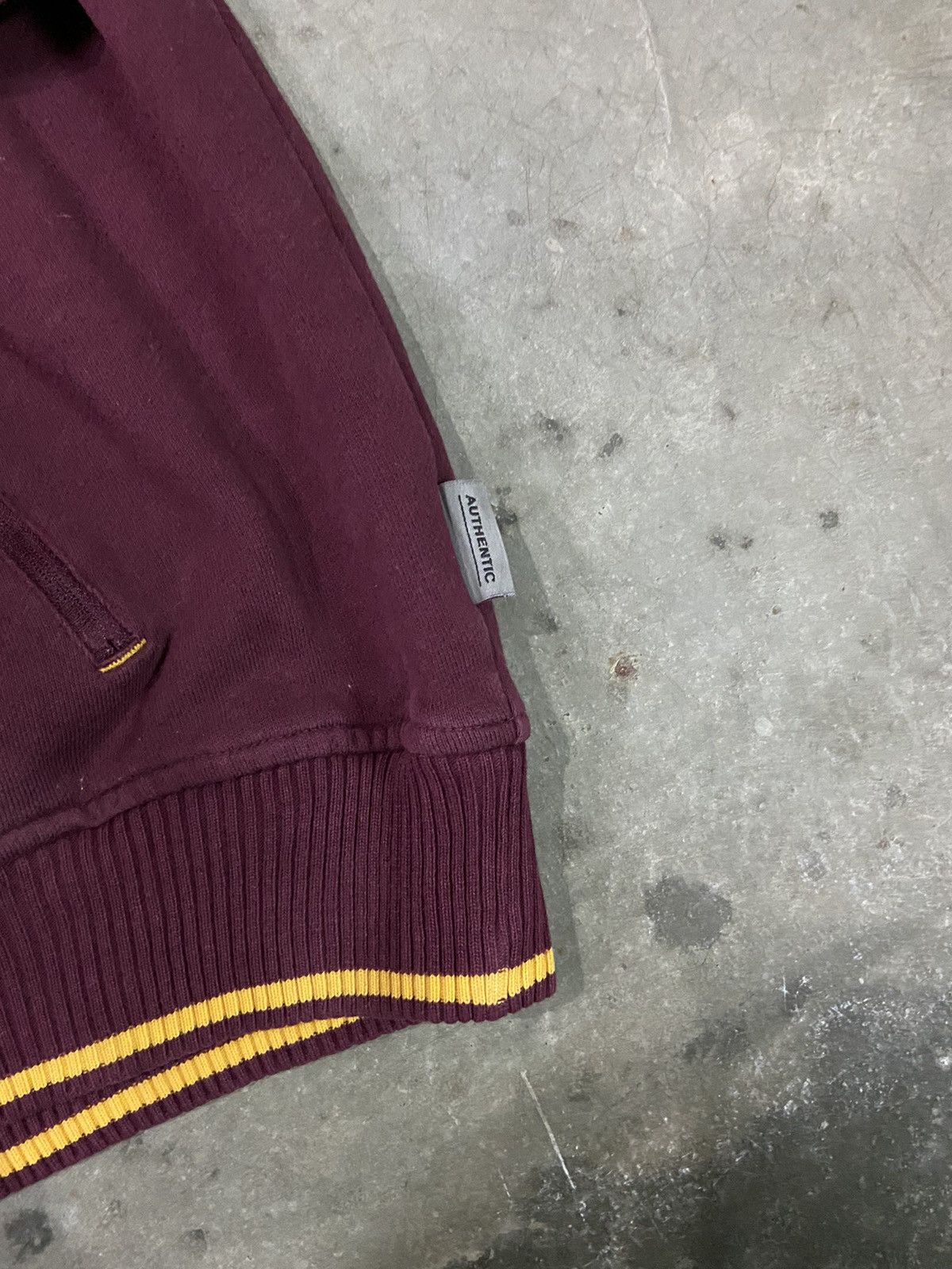 Nike × Vintage Vintage Y2K Nike Minosotta Half Zipped Sweater Size US L / EU 52-54 / 3 - 8 Thumbnail