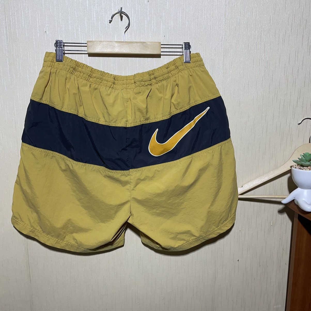 Nike × Vintage Nike vintage shorts 90s Size US 34 / EU 50 - 1 Thumbnail