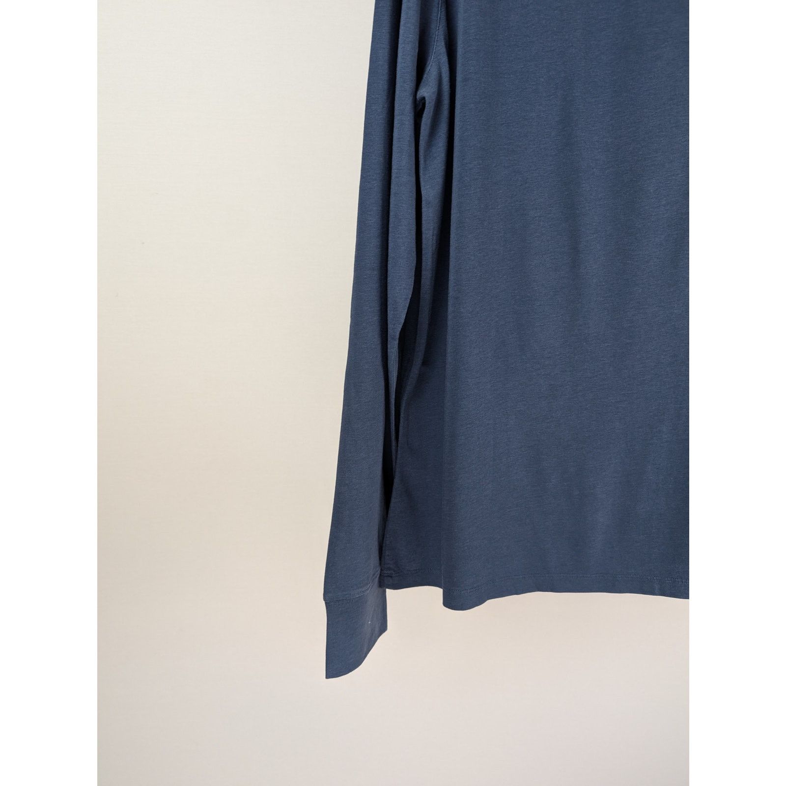 Tom Ford o1rshd1 Q:2 / Cut And Sewn Crewneck Sweatshirt in Blue Size US XL / EU 56 / 4 - 11 Thumbnail
