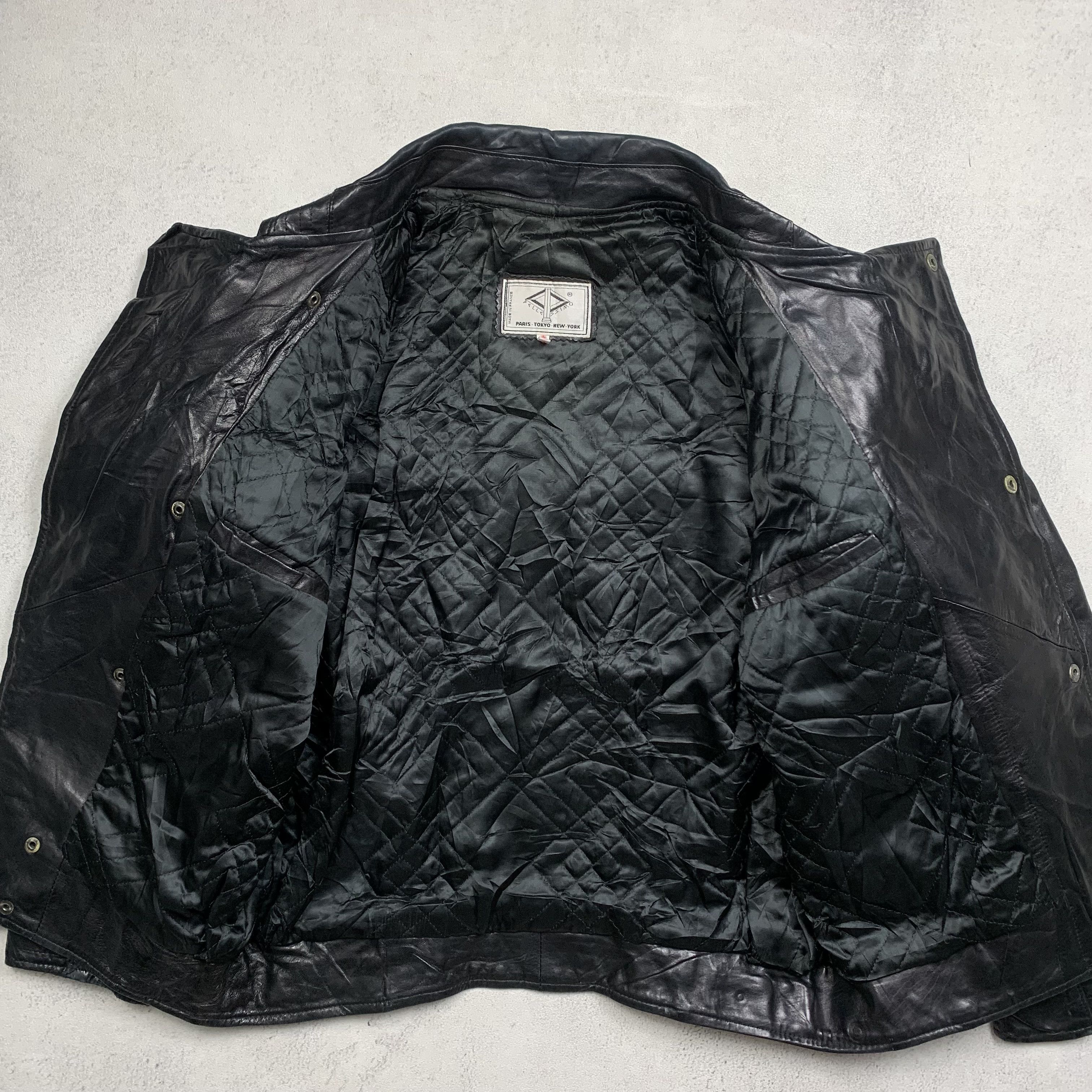 Genuine Leather Pellesimo France Exclusive Leather jacket from the 90s Size US L / EU 52-54 / 3 - 4 Thumbnail