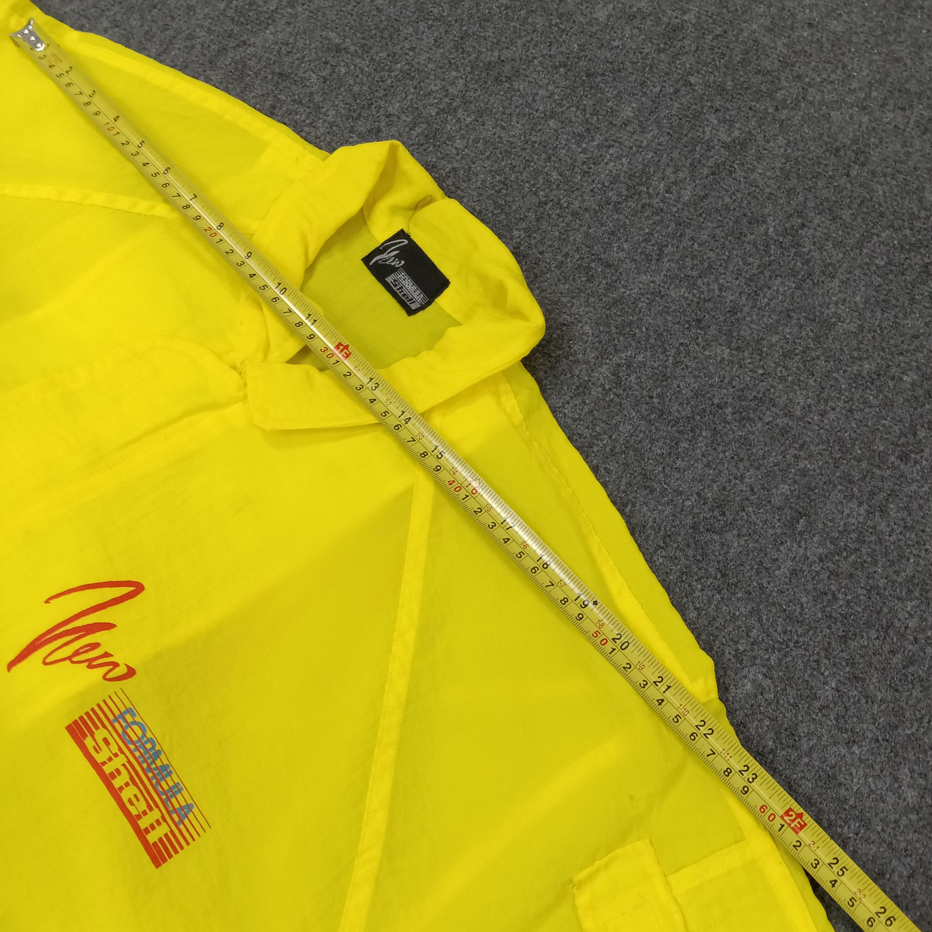 Other FORMULA 1 SHELL Racing Team Windbreaker Jacket C238N17 Size US XL / EU 56 / 4 - 7 Thumbnail