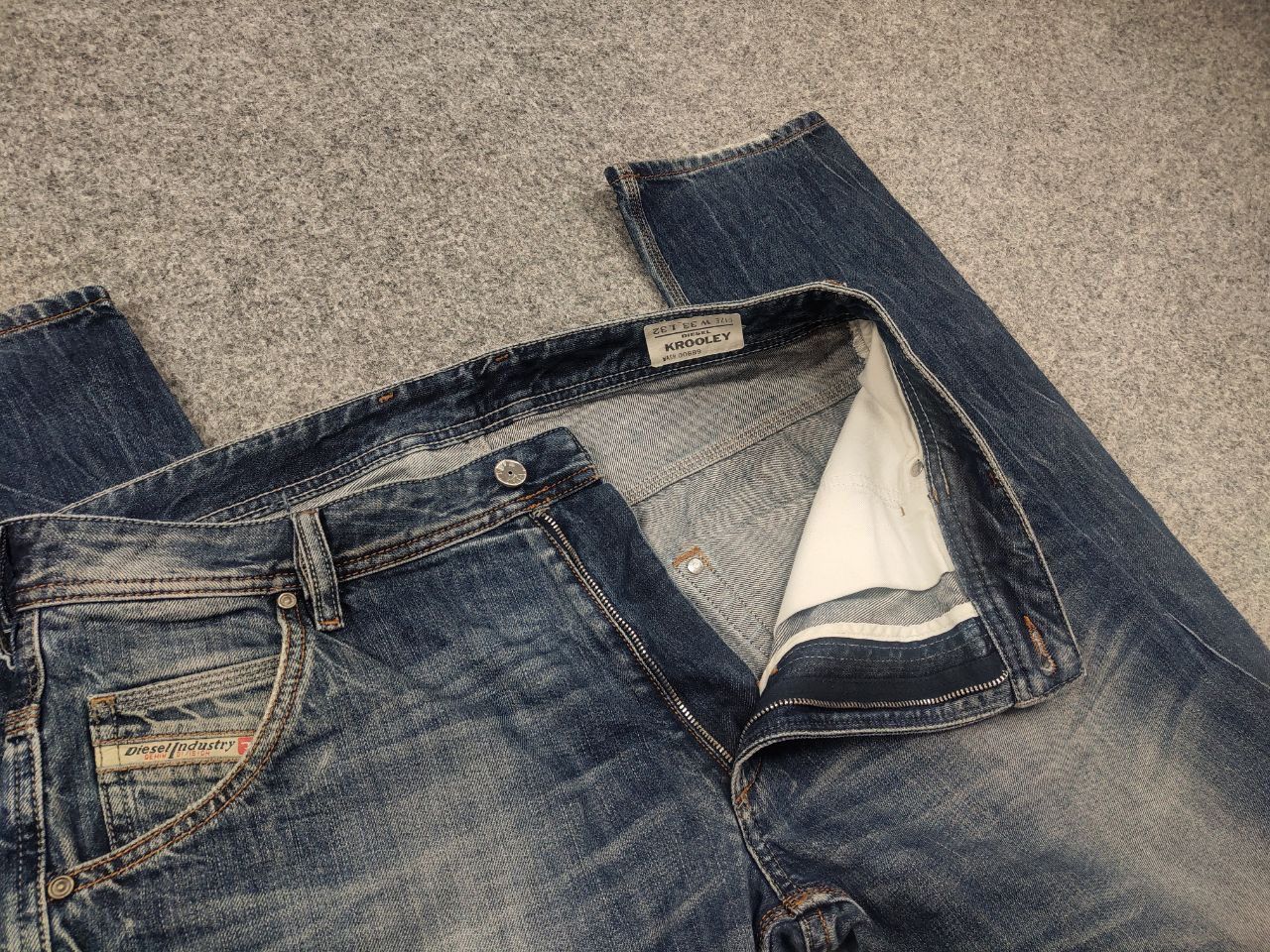 Diesel Diesel Krooley Regular Distresed Denim Jeans Vintage LGB Y2K Size US 33 - 13 Thumbnail