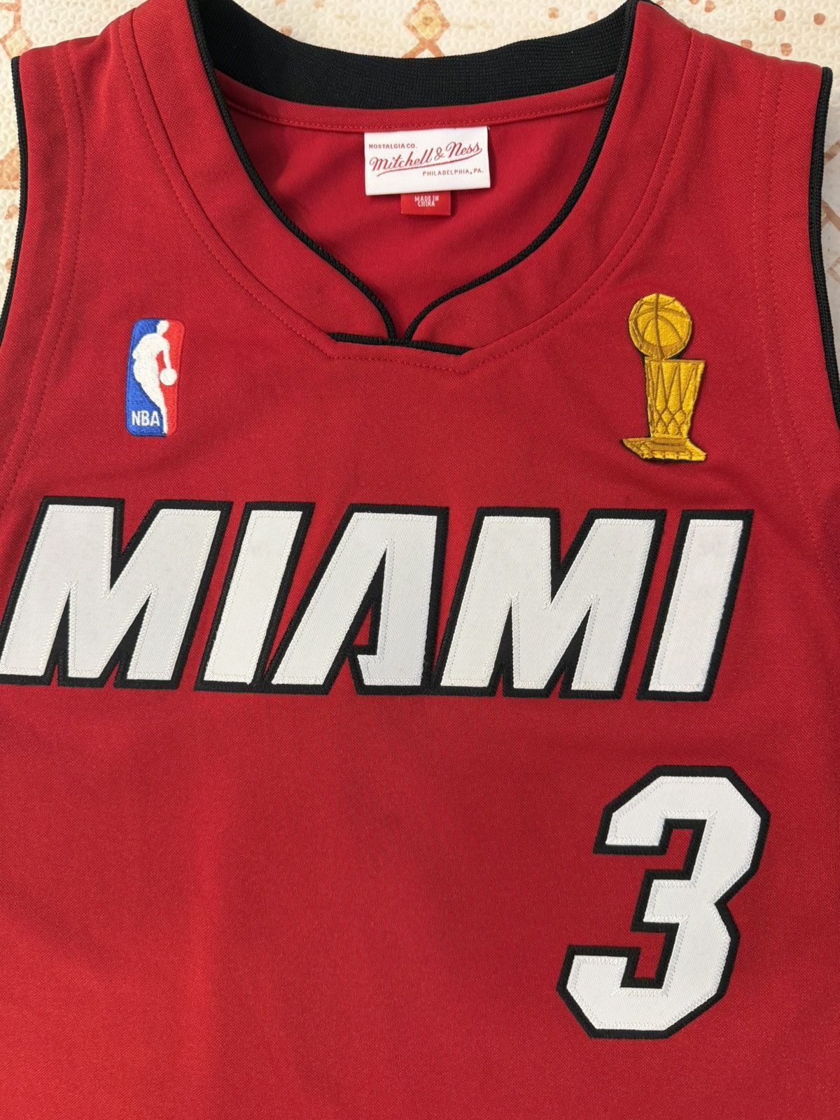 Mitchell & Ness Authentic Dwyane Wade jersey Heat Size US M / EU 48-50 / 2 - 7 Thumbnail
