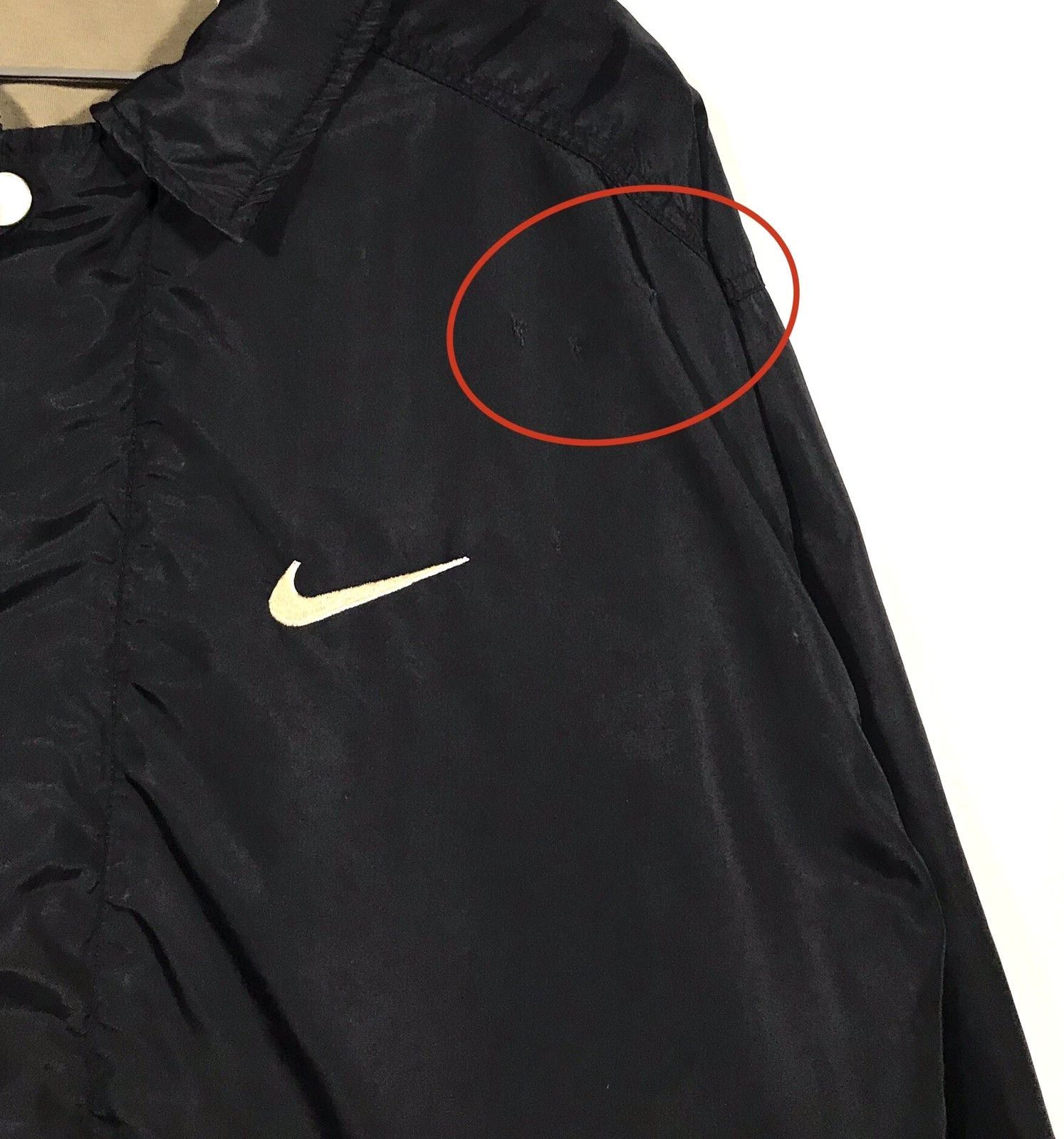 Nike Vintage 90s Nike Jacket Nylon Big Logo Men's Size M Size US M / EU 48-50 / 2 - 12 Thumbnail