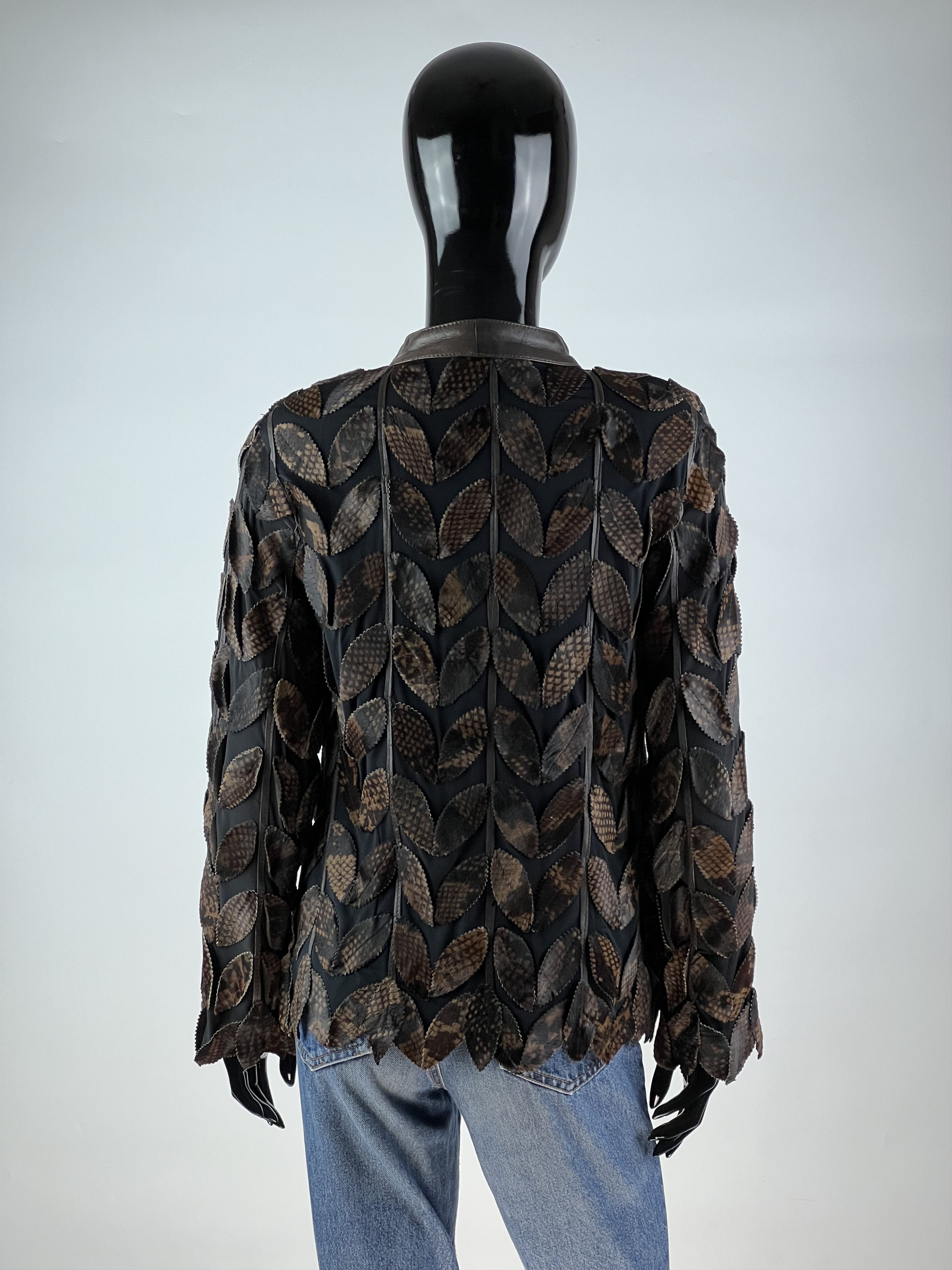 Handmade Soft Mesh Leather Leaves Cristals Decorations Jacket Size S Size S / US 4 / IT 40 - 3 Thumbnail