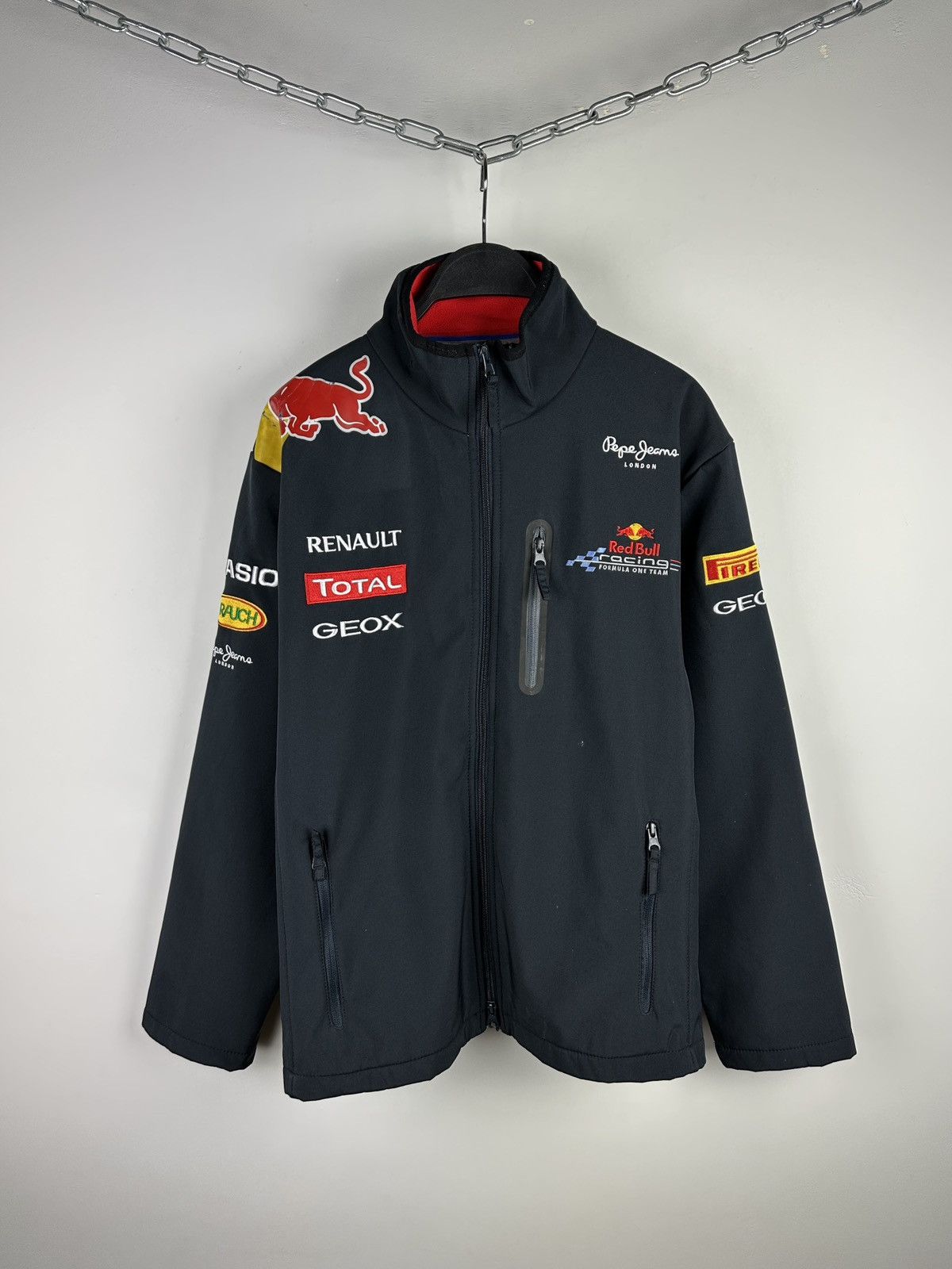 Red Bull × Vintage Vintage Red Bull Big Logo Racing Jacket Size US M / EU 48-50 / 2 - 1 Thumbnail