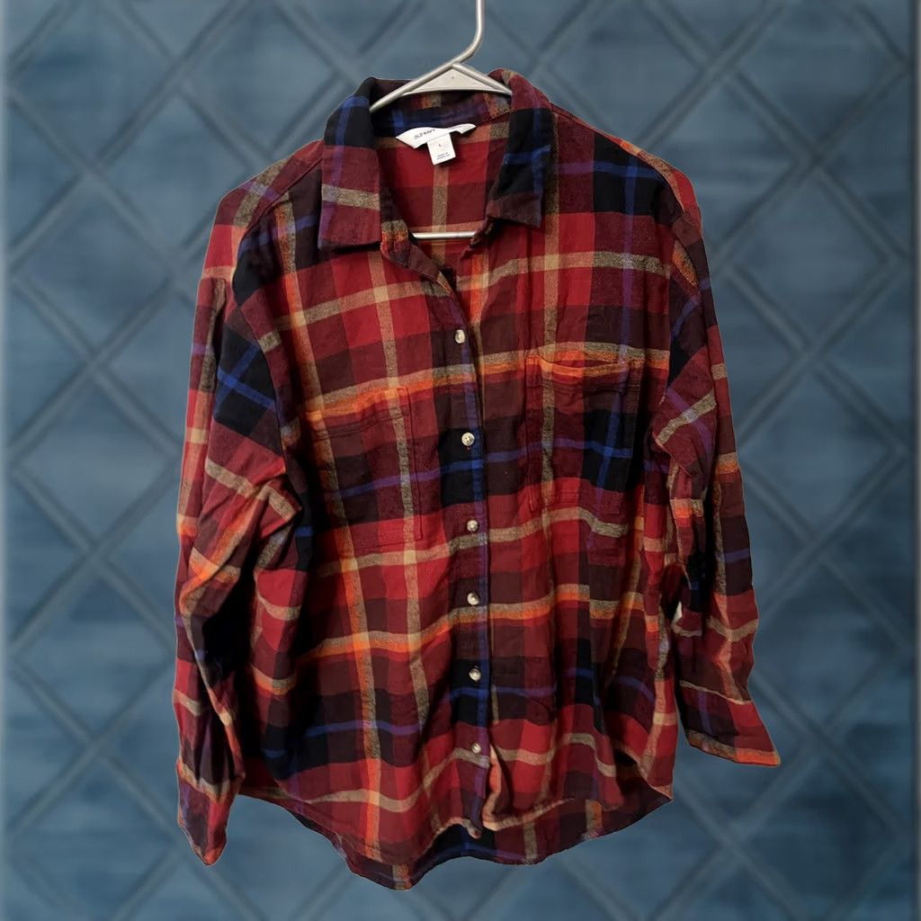 Old Navy Old Navy The Boyfriend Shirt Button Down Shirt Large Multicolor Plaid Size L / US 10 / IT 46 - 1 Thumbnail