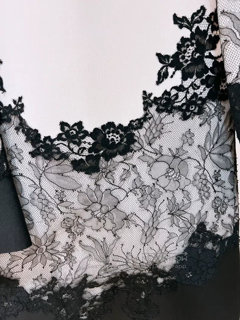 Valentino Valentino Black and white lace dress Size S / US 4 / IT 40 - 5 Thumbnail