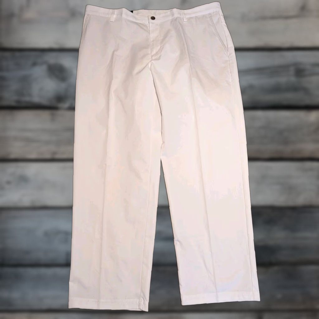 Adidas Adidas Climacool 3 Stripe White Golf Chinos Pants Mens 40x30 NWT Back Mark On Size US 40 / EU 56 - 1 Thumbnail
