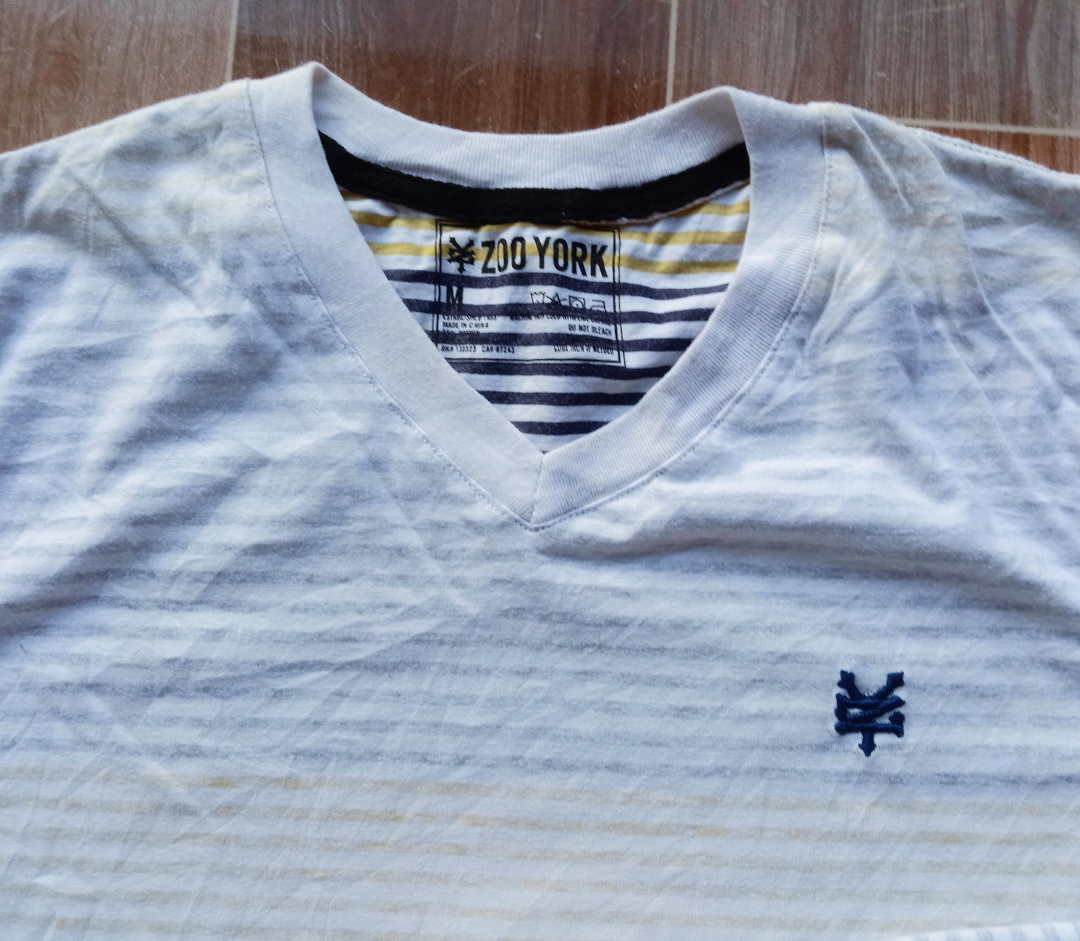 Zoo York Zoo York V Neck Tee Size US M / EU 48-50 / 2 - 2 Thumbnail