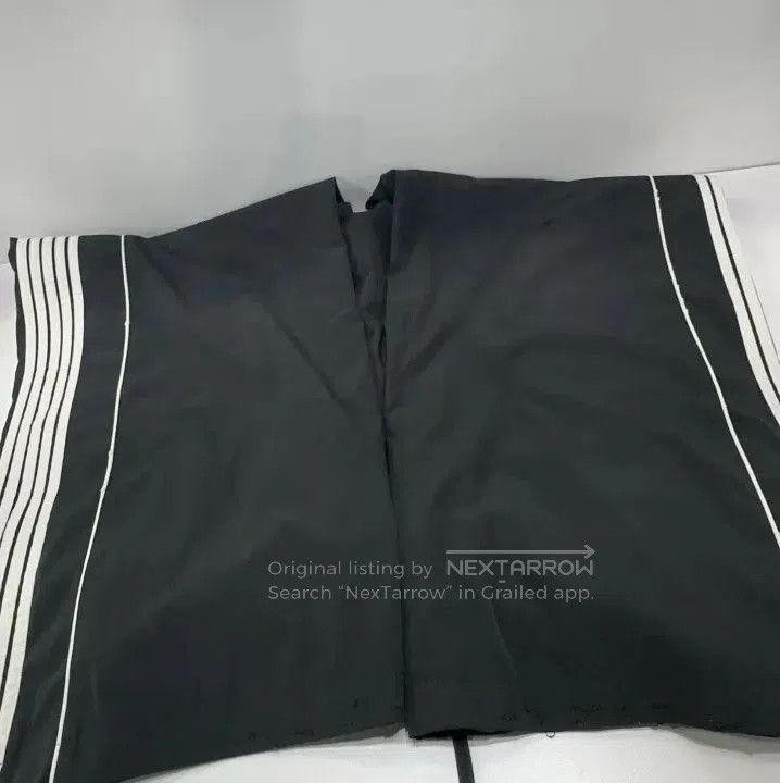 Balenciaga Balenciaga Black Tracksuit Trousers for Men. Size US 26 / EU 42 - 6 Thumbnail