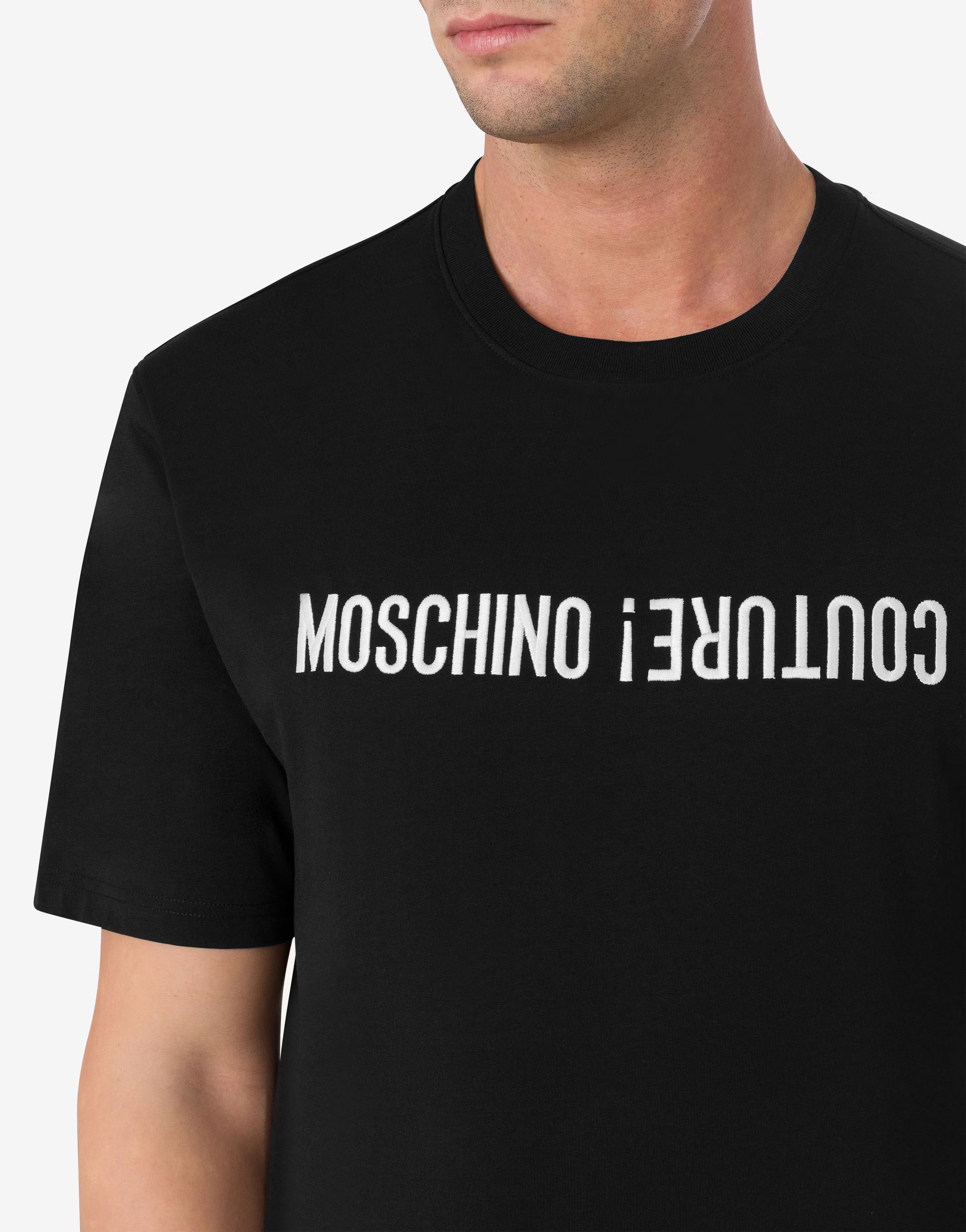 Moschino o1s22i1n0924 Lettering Short Sleeve T-Shirt in Black Size US L / EU 52-54 / 3 - 4 Thumbnail