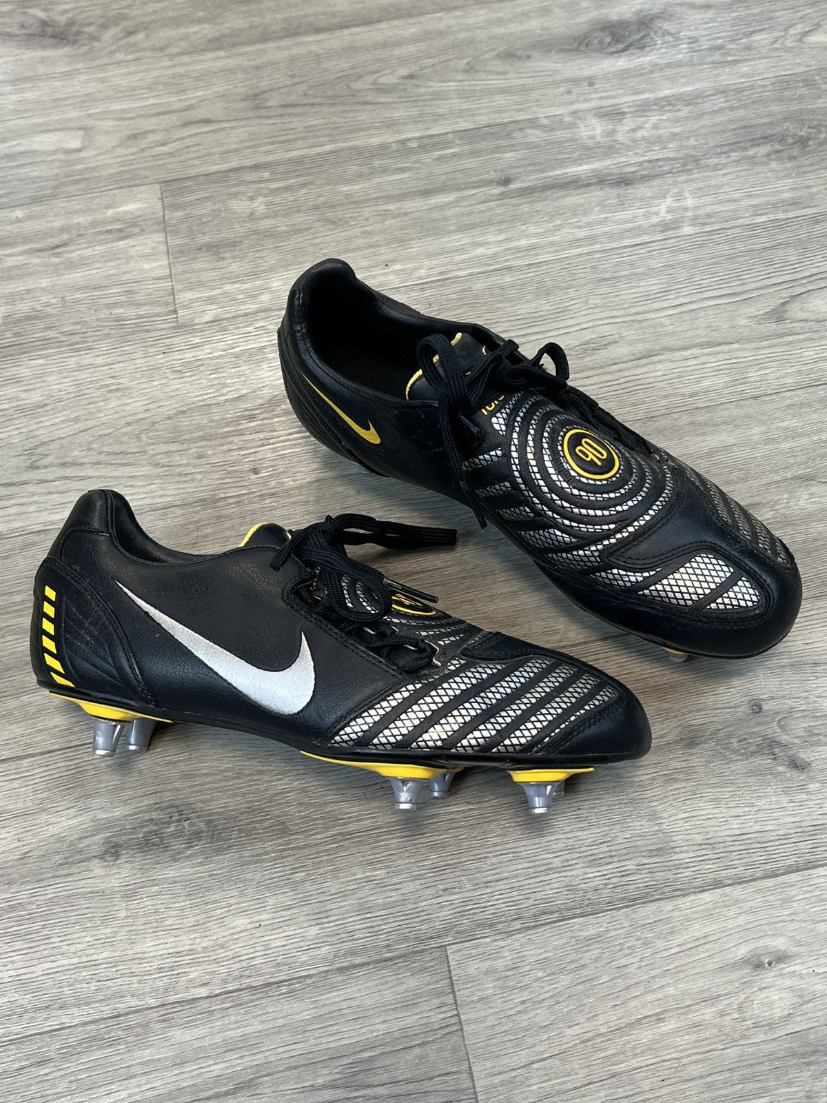 Nike Nike Total 90 Laser II SG Vintage Football Boots Size 9 Size US 9 / EU 42 - 3 Thumbnail