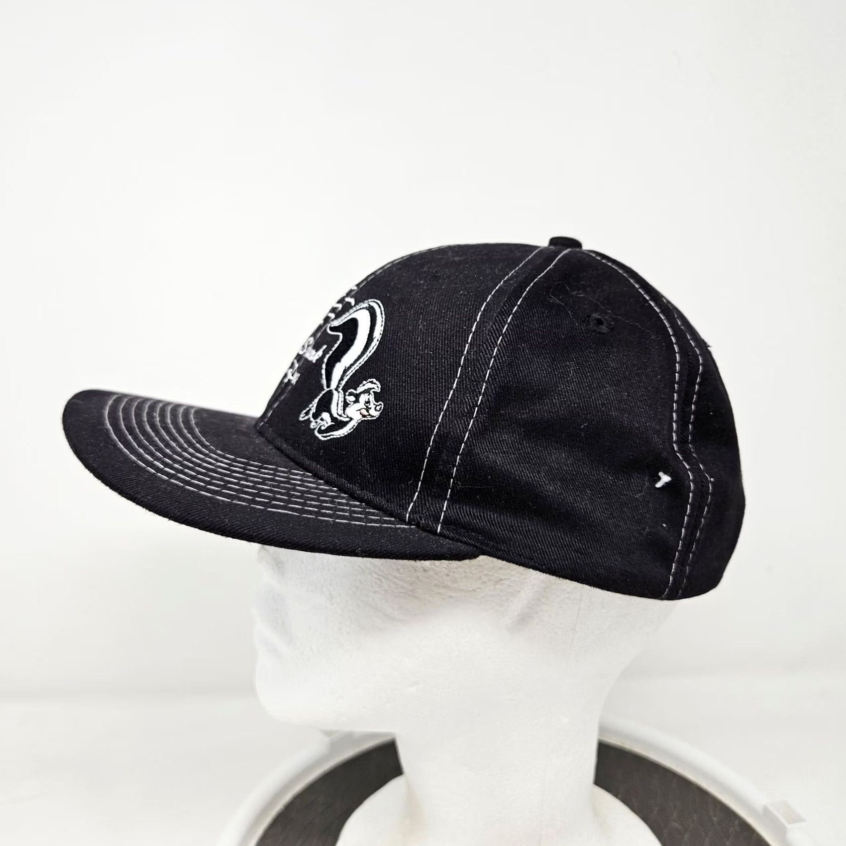 Vintage Looney Tunes Hat Cap Baseball Snap Back One Size Black Mens Taz Pepe Le Pew Cap Hat Size ONE SIZE - 5 Thumbnail