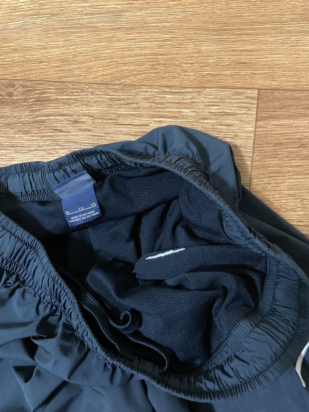 Nike Vintage Nike Embroidered Logo Baggy Pants Size US 32 / EU 48 - 6 Thumbnail