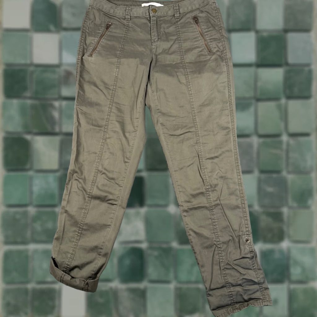 Vintage LC Lauren Conrad Olive Green Utility Pants Women Regular 8 Cotton Twill Cargo Straight Pockets Cuffed Snap Tab Fall Safari Military Size 30" / US 8 / IT 44 - 1 Thumbnail