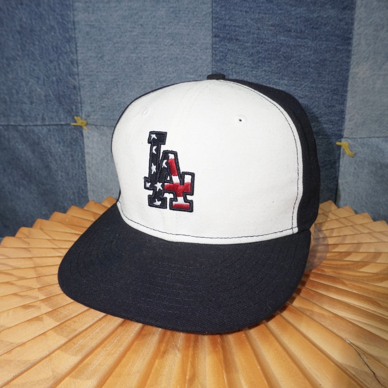 New Era 7 - Vintage Y2K Los Angeles Dodgers 4th of july new era hat Size ONE SIZE - 2 Thumbnail