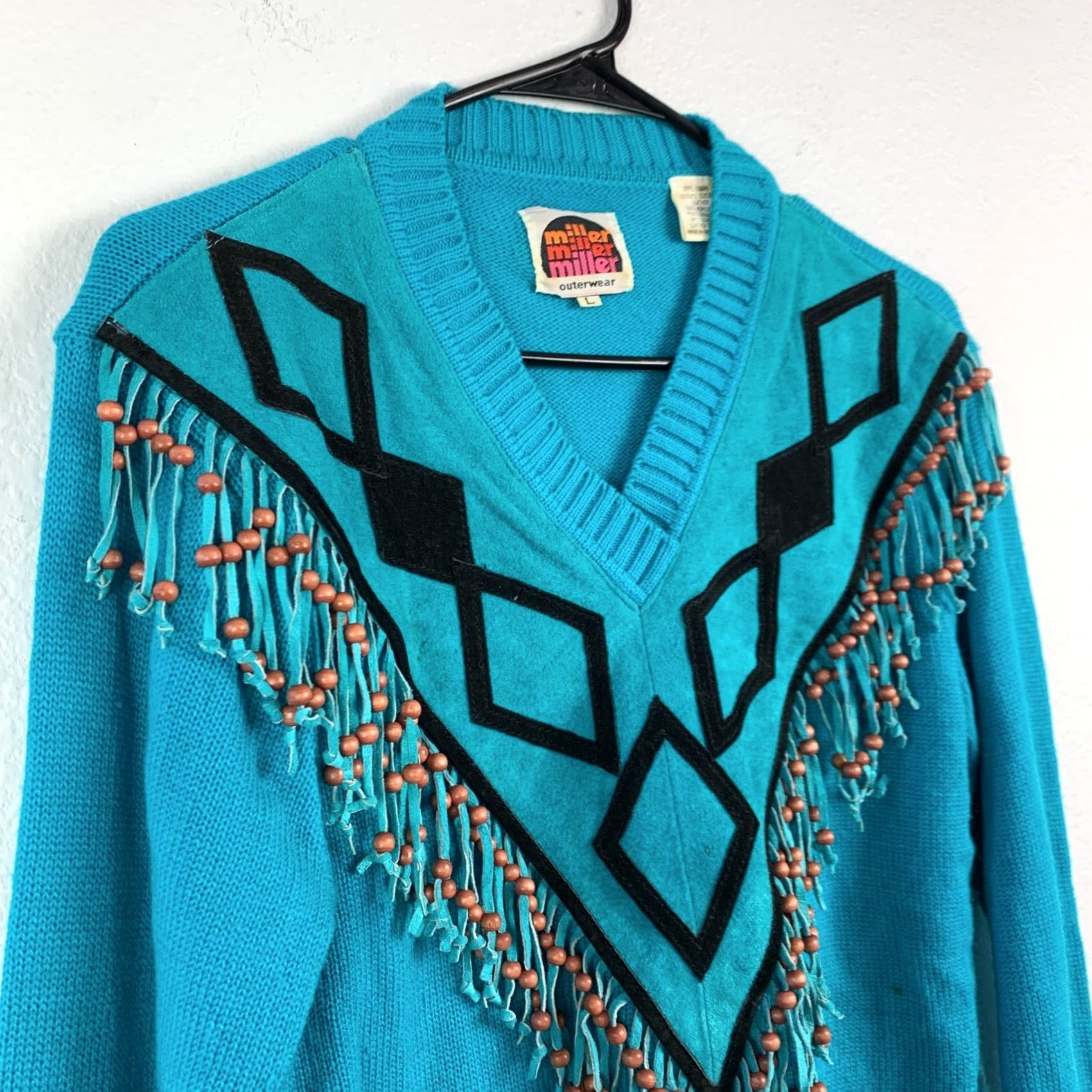 Vintage VINTAGE Miller V-Neck Fringe Western Beaded Suede Sweater Mens Womens L Teal Blue Knit Pullover Fringe 100% Acrylic and Suede Accent Size L / US 10 / IT 46 - 3 Thumbnail