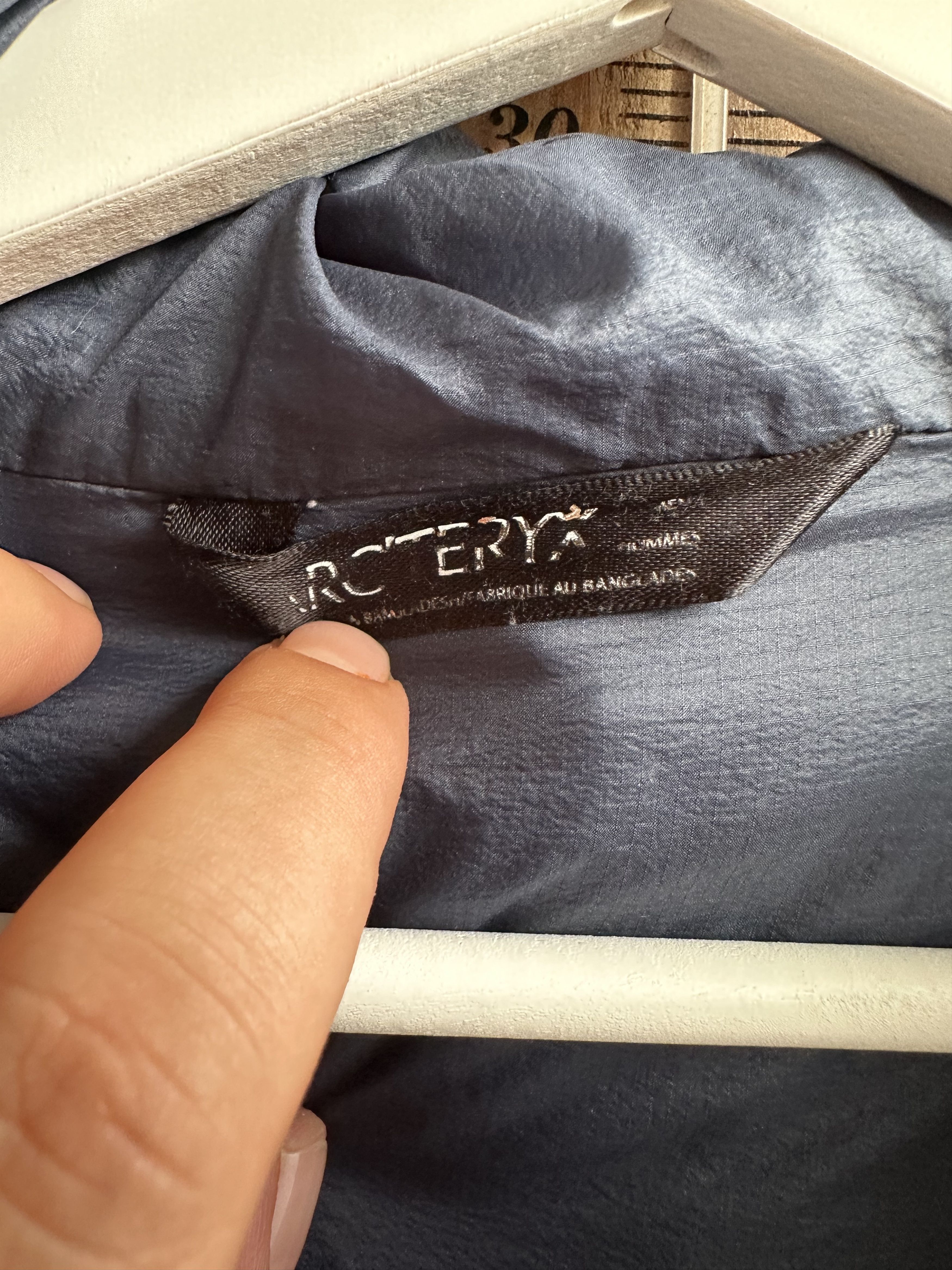 Arc'teryx blue atom lt hoody Size US L / EU 52-54 / 3 - 5 Thumbnail