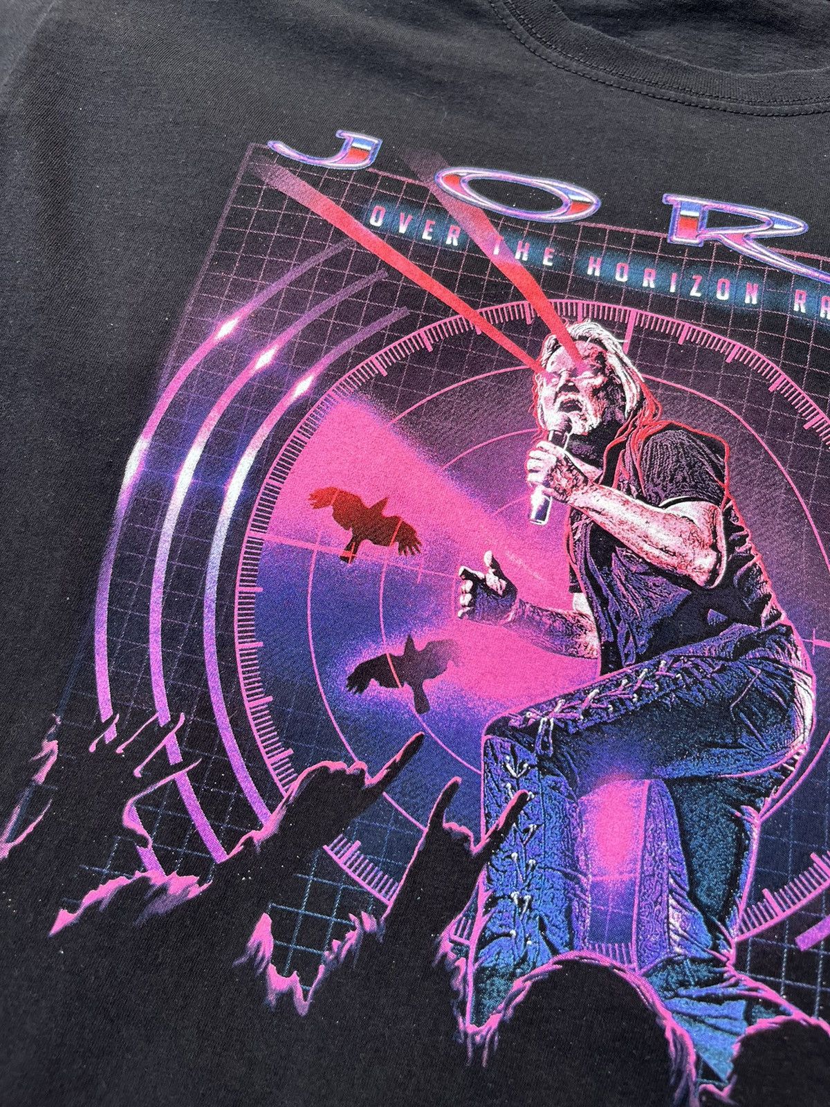 Band Tees Jorn rock band tee vintage y2k over the horizon radar Size US L / EU 52-54 / 3 - 5 Thumbnail