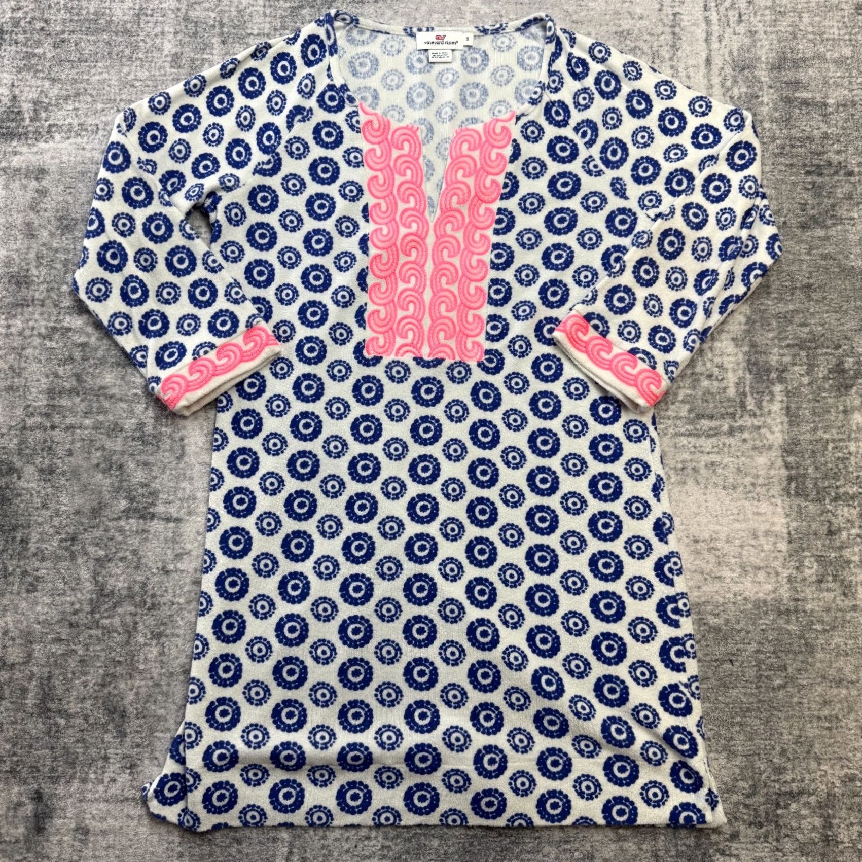 Vineyard Vines Vineyard Vines Dress Womens S Blue Geometric Terry Cloth Beach Coverup Resort Shift 3/4 Sleeve V-Neck Pullover Short Dress Length Size S / US 4 / IT 40 - 2 Thumbnail
