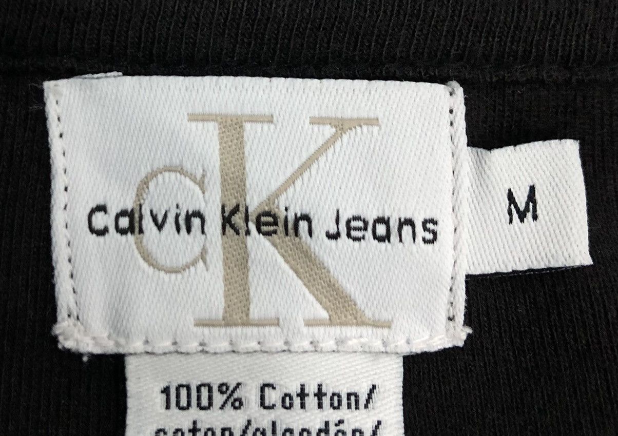 Calvin Klein Vintage Calvin Klein Jeans T-Shirt Size US M / EU 48-50 / 2 - 7 Thumbnail