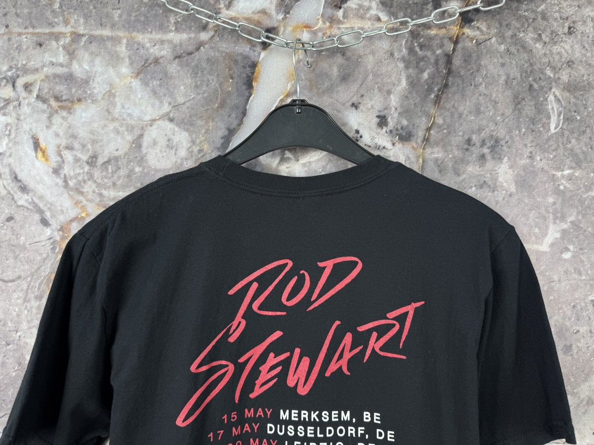 Vintage eBay: Rod Stewart Tour T-Shirt Black Graphic Band Concert Size US L / EU 52-54 / 3 - 10 Thumbnail