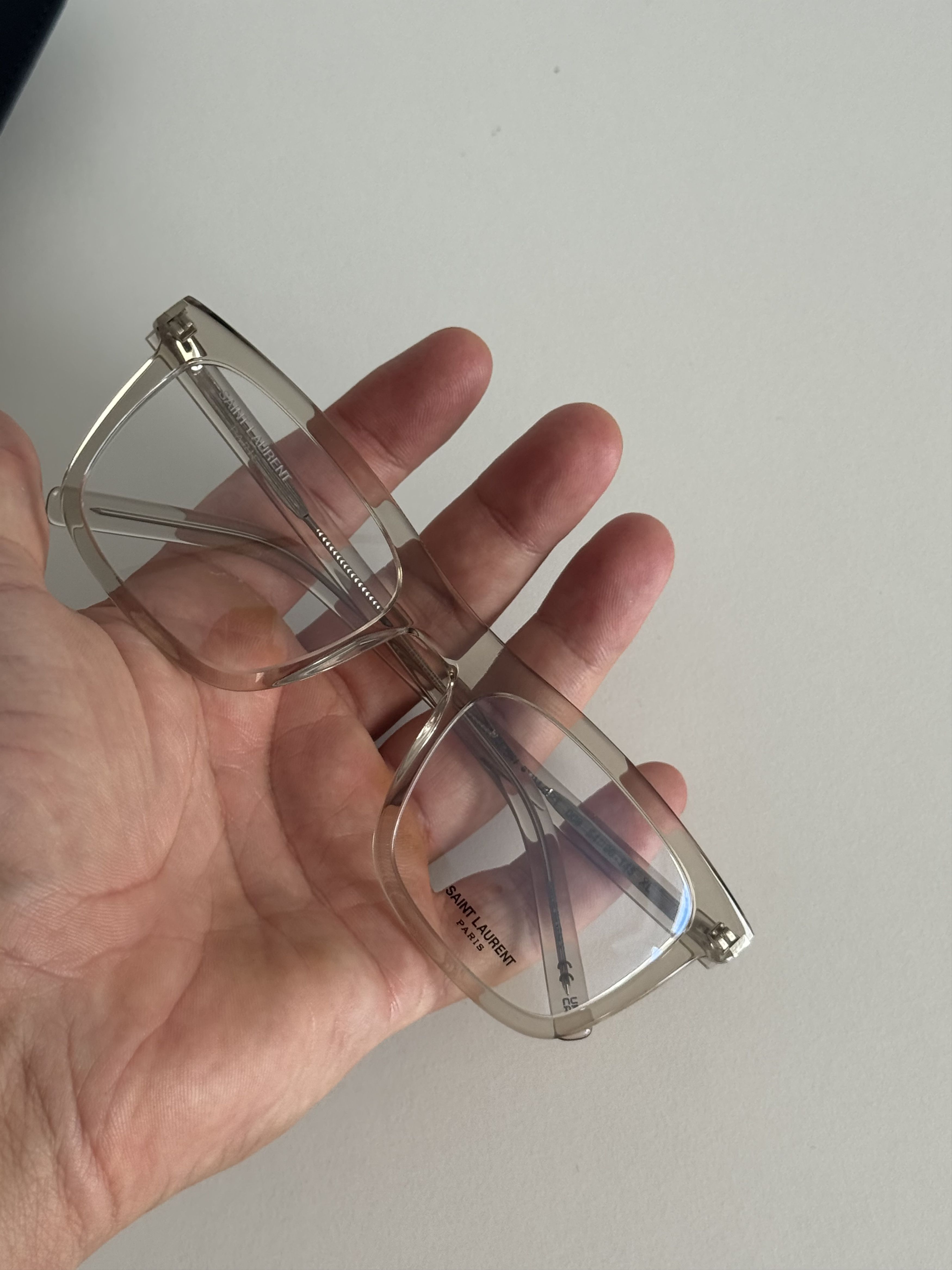 Yves Saint Laurent SAINT LAURENT GLASSES SL547 Size ONE SIZE - 12 Thumbnail