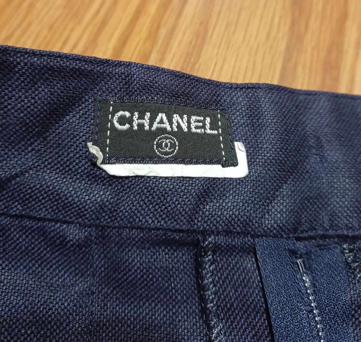Chanel × Vintage CHANEL Vintage Navy Blue Pleated Skirt Size 26" / US 2 / IT 38 - 12 Thumbnail