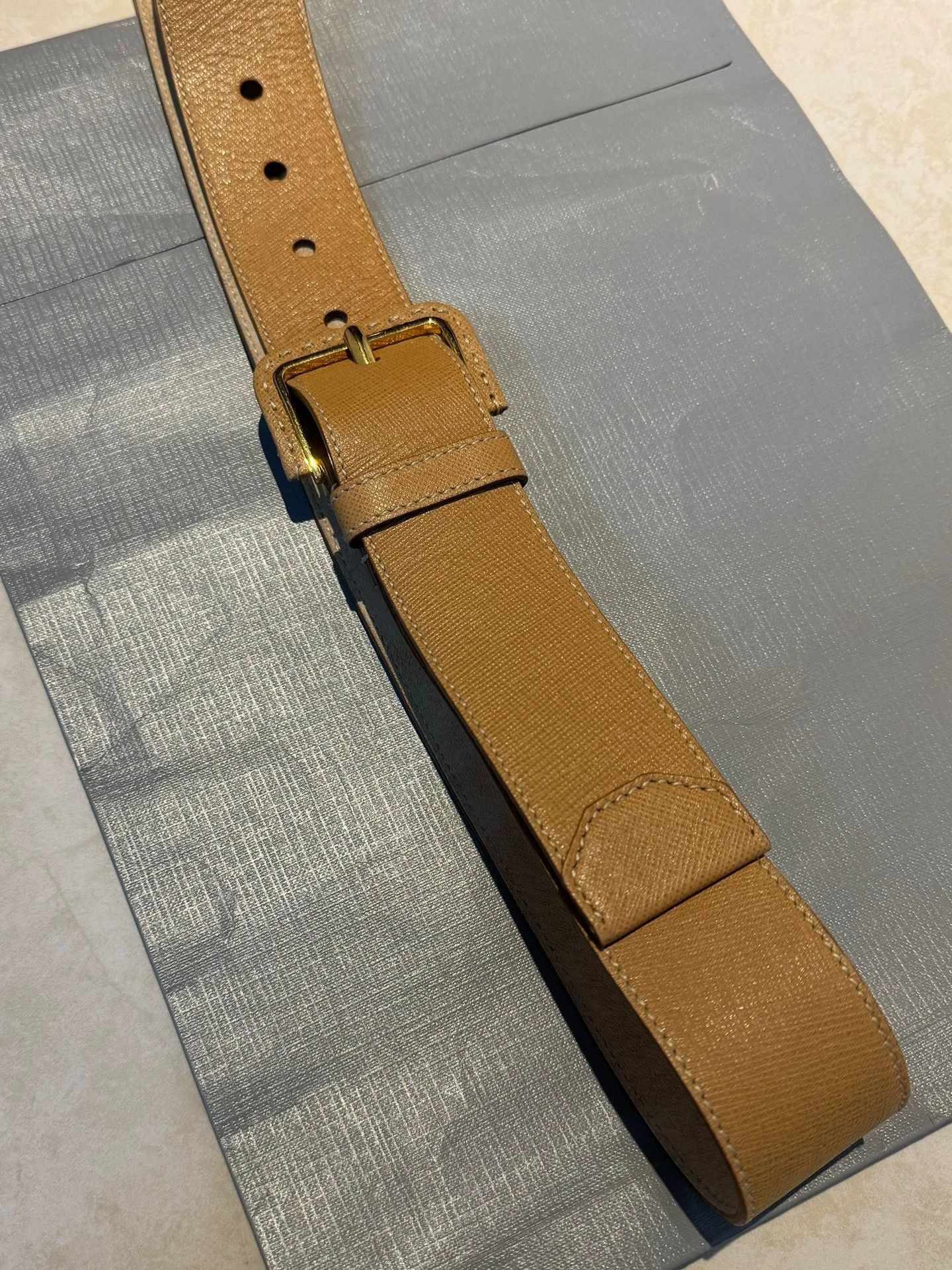 Prada Prada Tan Crosshatch Suede Lining Belt Vintage Punk Unisex Size ONE SIZE - 3 Thumbnail