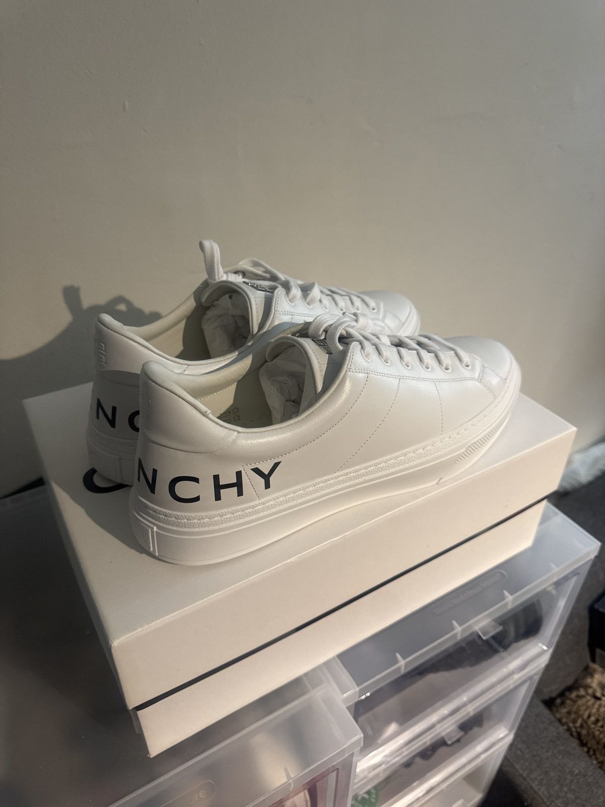 Givenchy Givenchy City Sport White Sneakers Size US 11 / EU 44 - 1 Thumbnail