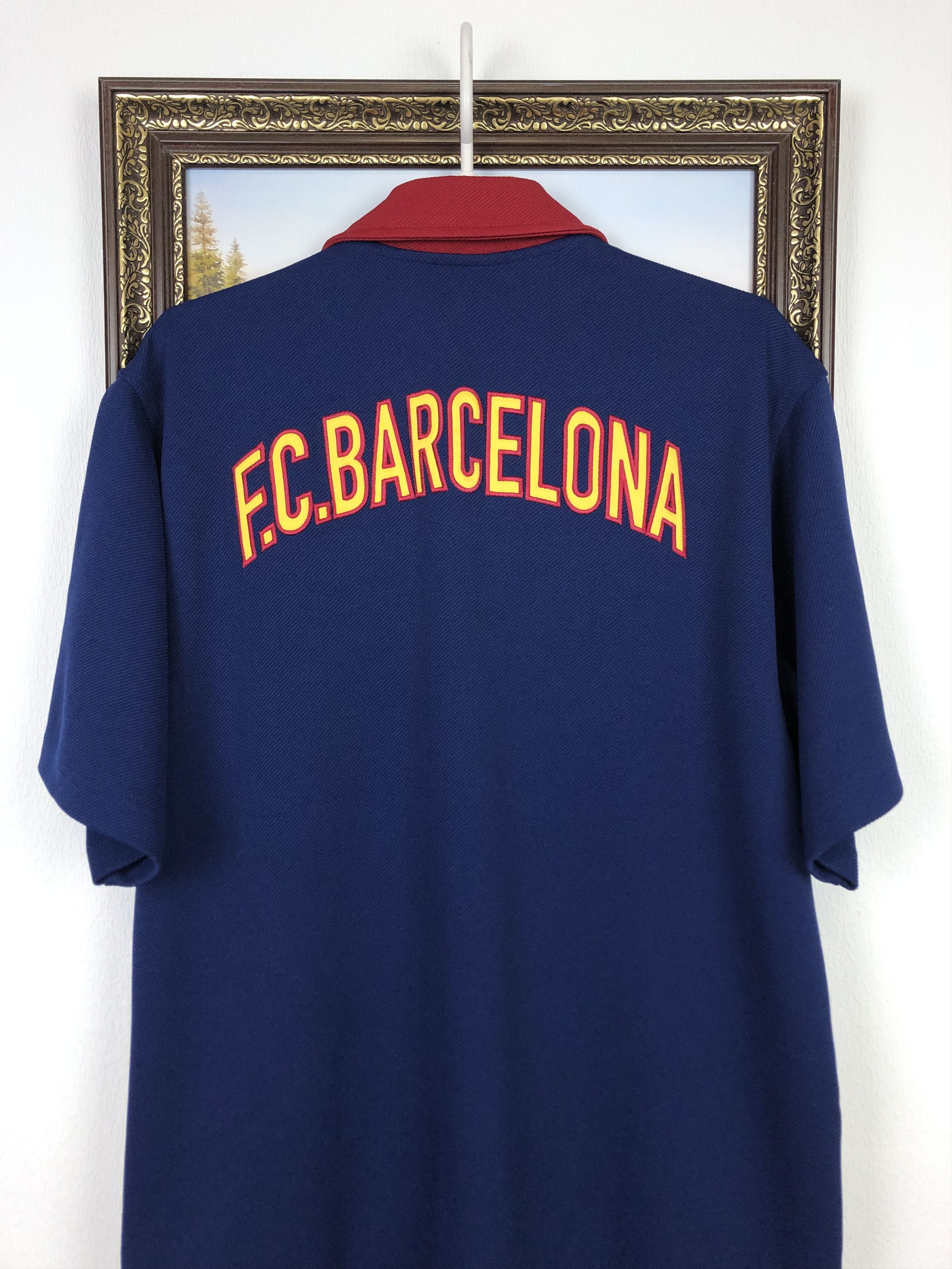 Nike Vintage Nike Barcelona Shirt Bottom Up Jersey Baseball Tee Size US M / EU 48-50 / 2 - 9 Thumbnail