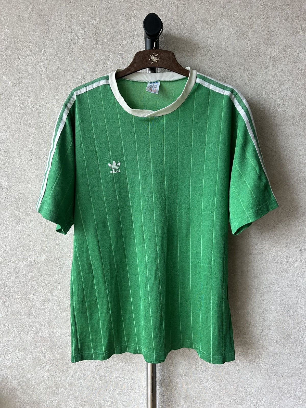 Adidas Retro Adidas 80s 90s Trefoil Jersey Made in Yugoslavia Size US L / EU 52-54 / 3 - 1 Thumbnail