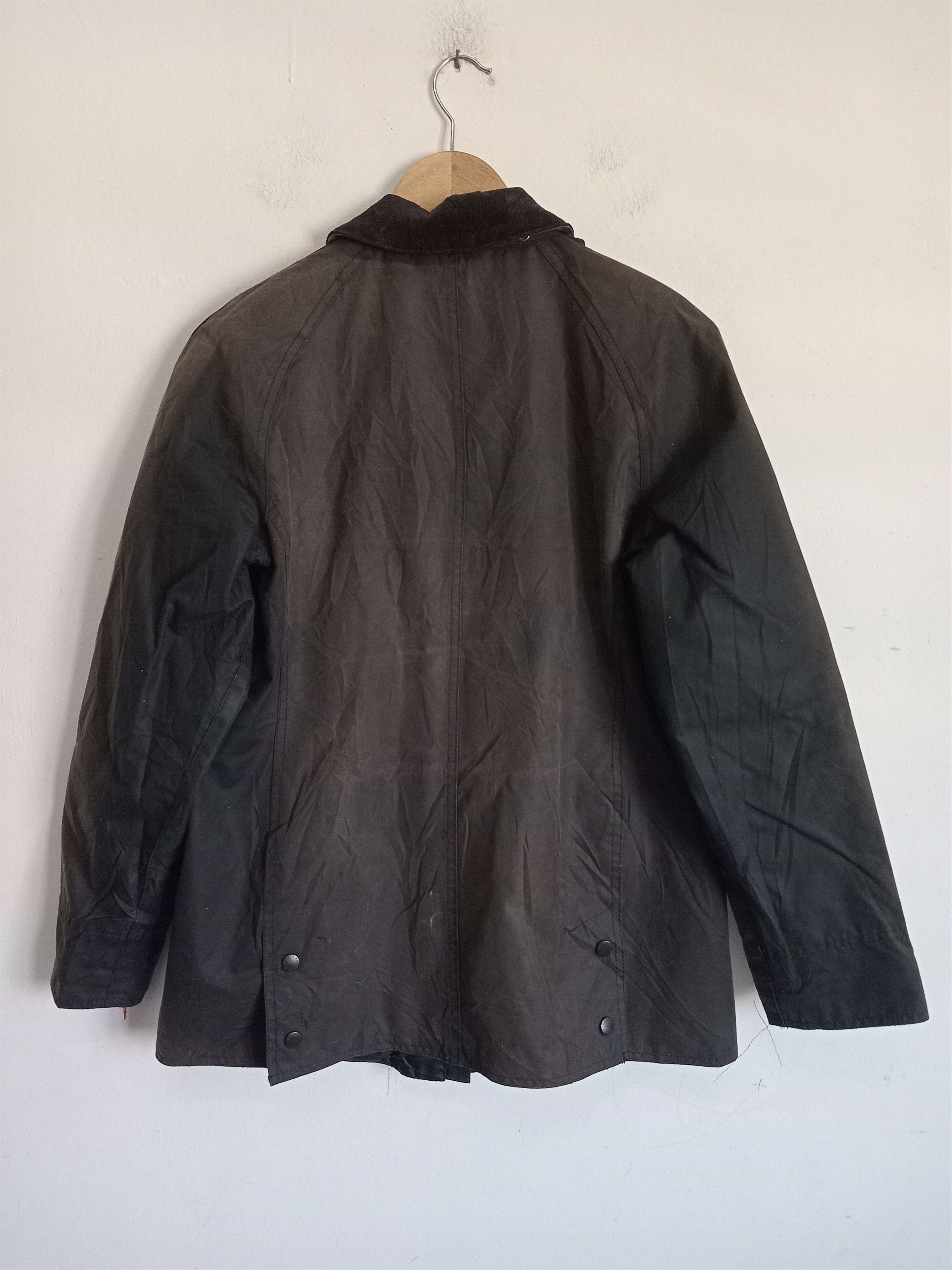 Barbour × Vintage Vintage Sunfaded Barbour Beadnell Wax Hunting Jacket Size US M / EU 48-50 / 2 - 4 Thumbnail