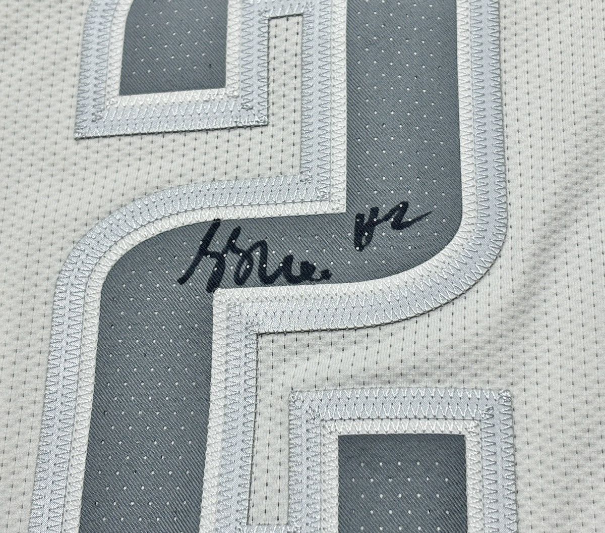 Nike SGA autography 75 years city au （FA/fanatics authentication） Size US M / EU 48-50 / 2 - 5 Thumbnail