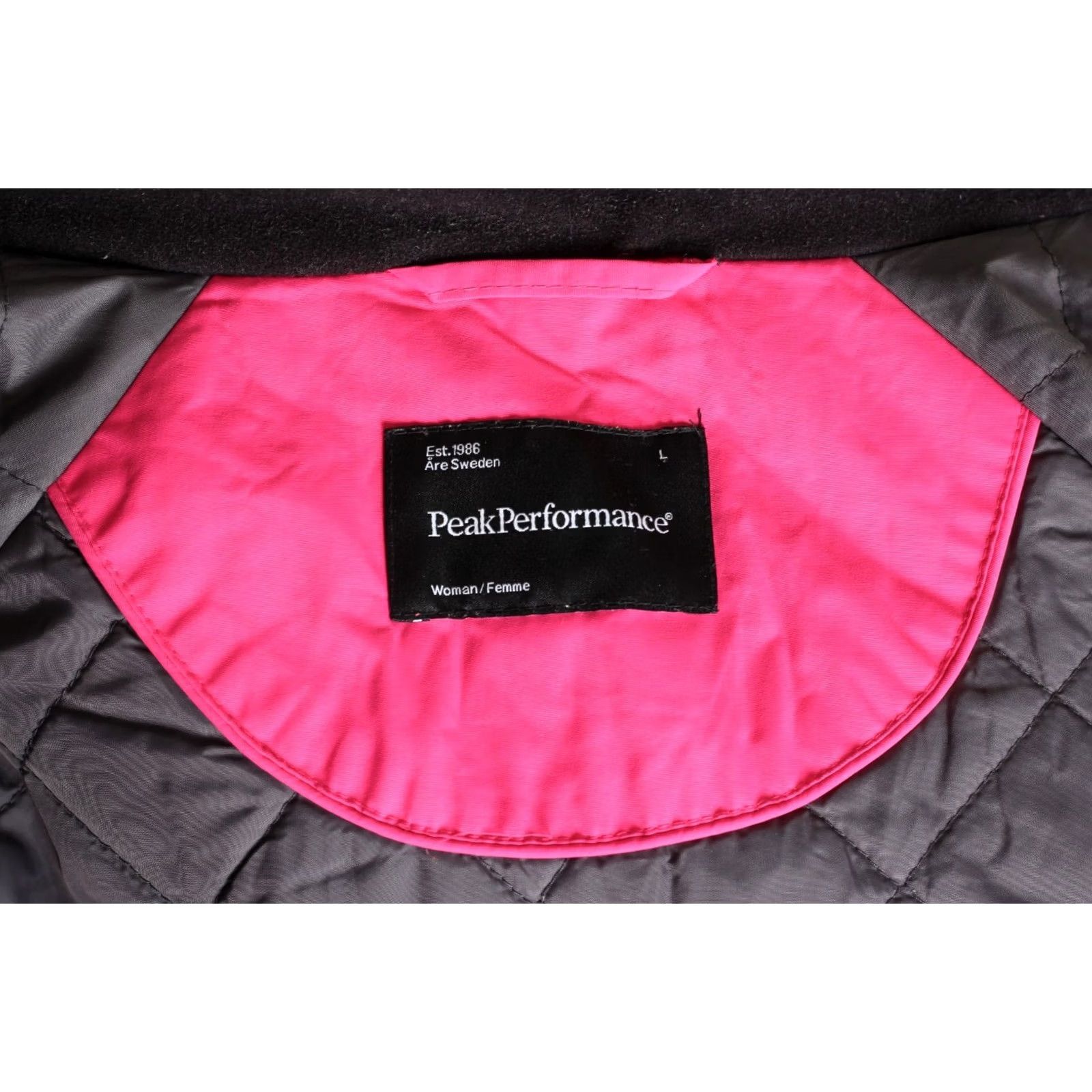 Peak Performance VINTAGE Peak Performance Ski Jacket Women L Hooded Padded Waterproof Breathable MJ4727 Size L / US 10 / IT 46 - 7 Thumbnail