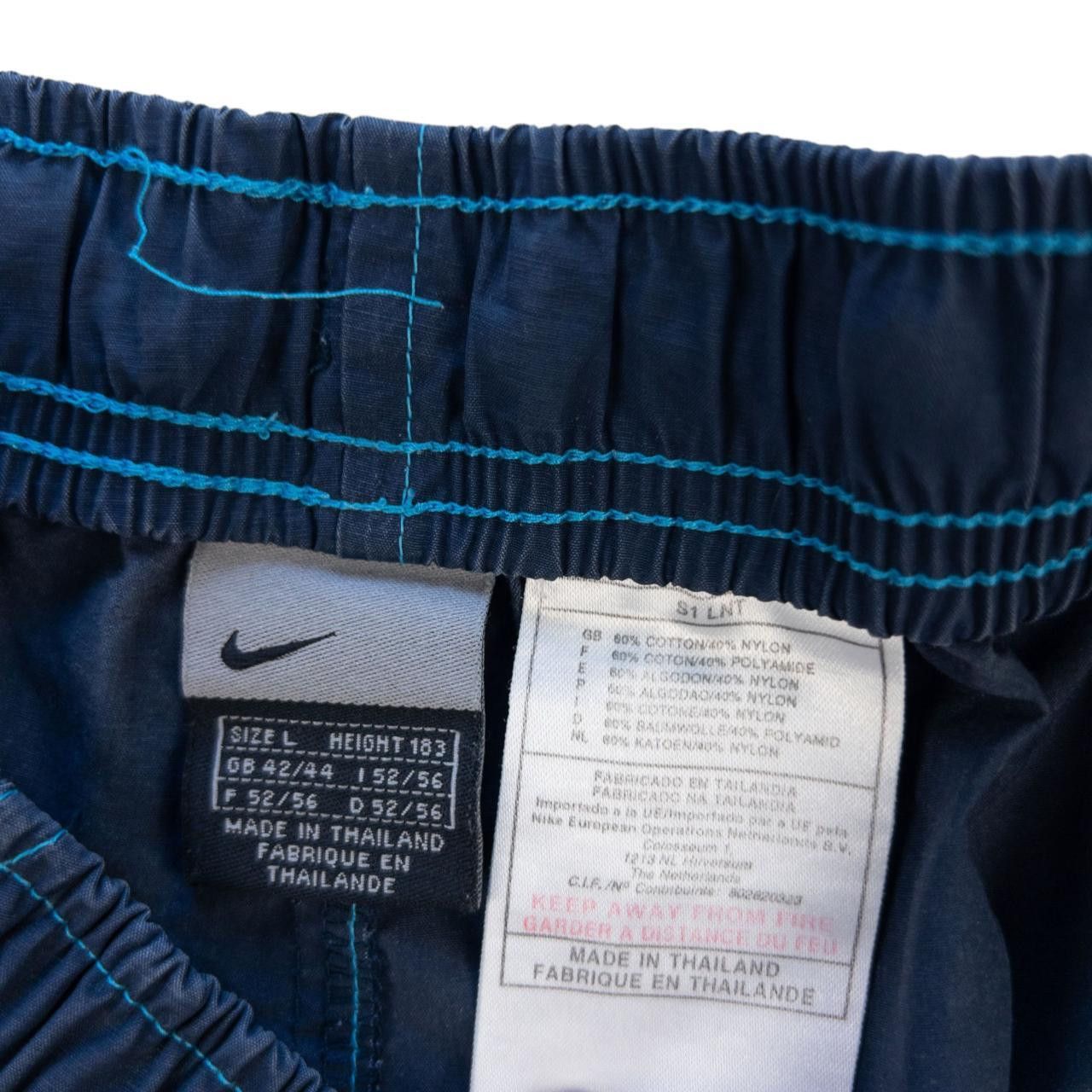 Nike Vintage Nike 3/4 Length Shorts Size L Size US 33 - 3 Thumbnail