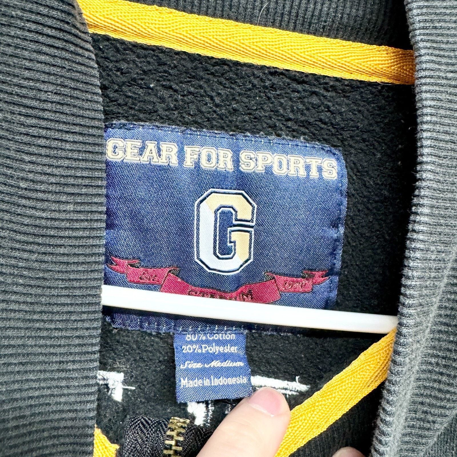 Gear for Sports Boston Bruins L G-III Full Zip Sweater Yellow NHL Hockey Size US L / EU 52-54 / 3 - 2 Thumbnail