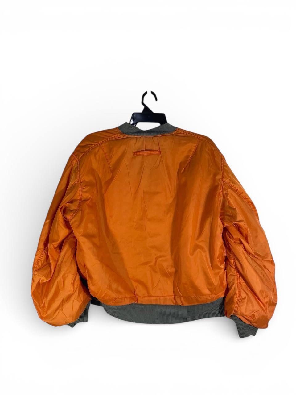 Alpha Industries 90s MA-1 Alpha industries fligh jacket us air force size M Size US M / EU 48-50 / 2 - 6 Thumbnail