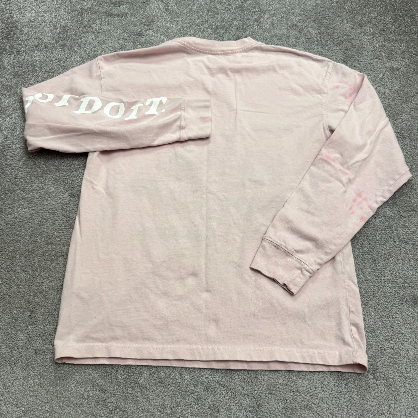 Nike Nike shirt Men Small Pink Long Sleeve Crew Neck Graphic T‑Shirt Sportswear Casual All Seasons 100% Cotton SS21 Size US S / EU 44-46 / 1 - 2 Thumbnail