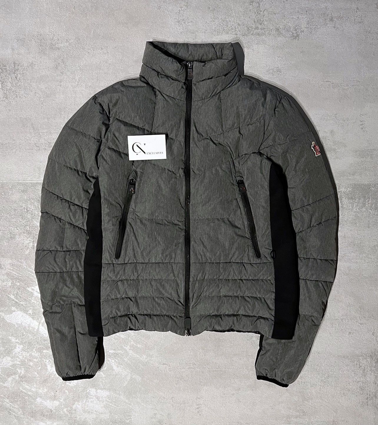 Moncler Grenoble Moncler Carrigvore Jacket Size US S / EU 44-46 / 1 - 1 Thumbnail