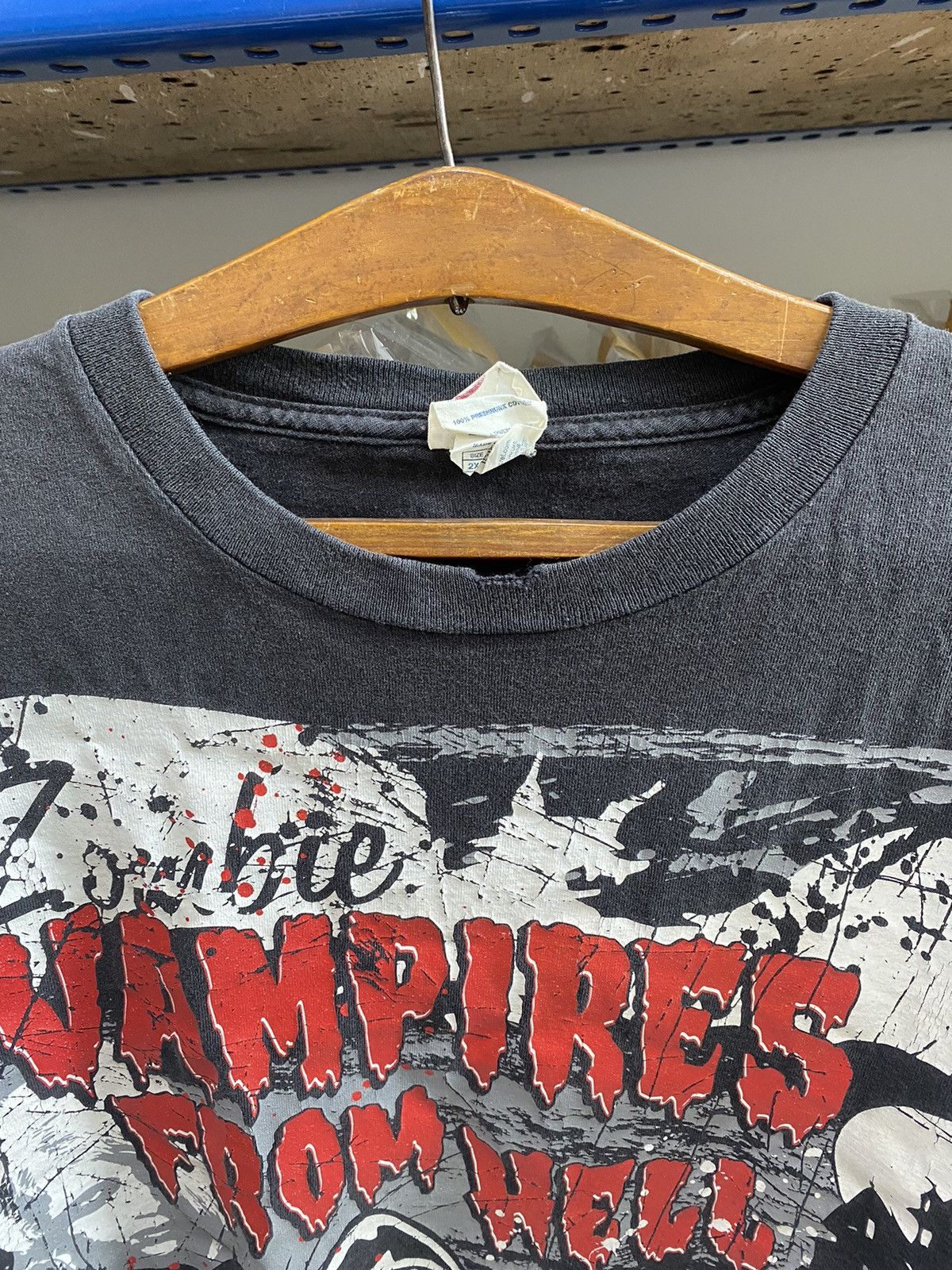 Other ZOMBIE VIMPIRES FROM HELL TSHIRT Size US XXL / EU 58 / 5 - 7 Thumbnail