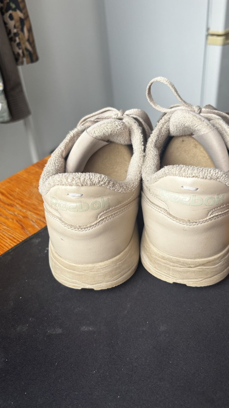 Maison Margiela × Reebok Margiel Reebok Tabi Size US 10.5 / EU 43-44 - 8 Thumbnail