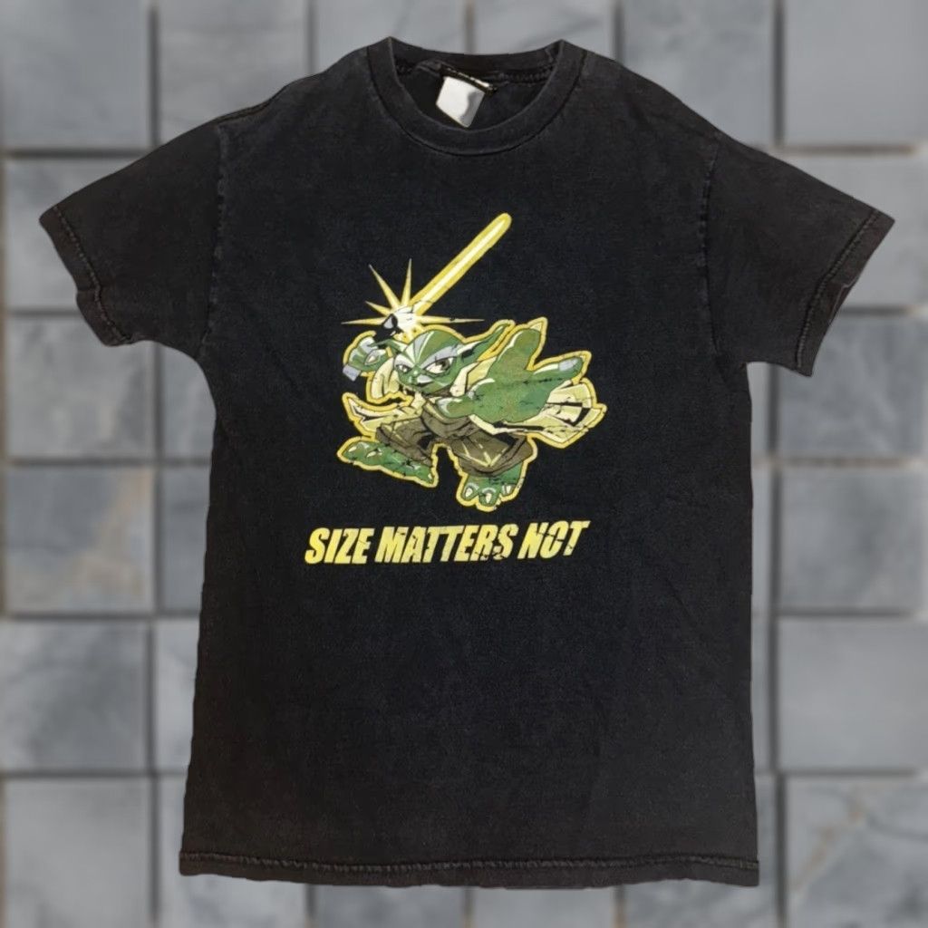 Star Wars VINTAGE Star Wars Yoda “Size Matters Not” Graphic Tee Black Small Mens T-Shirt 17x25 Jedi Size US S / EU 44-46 / 1 - 1 Thumbnail